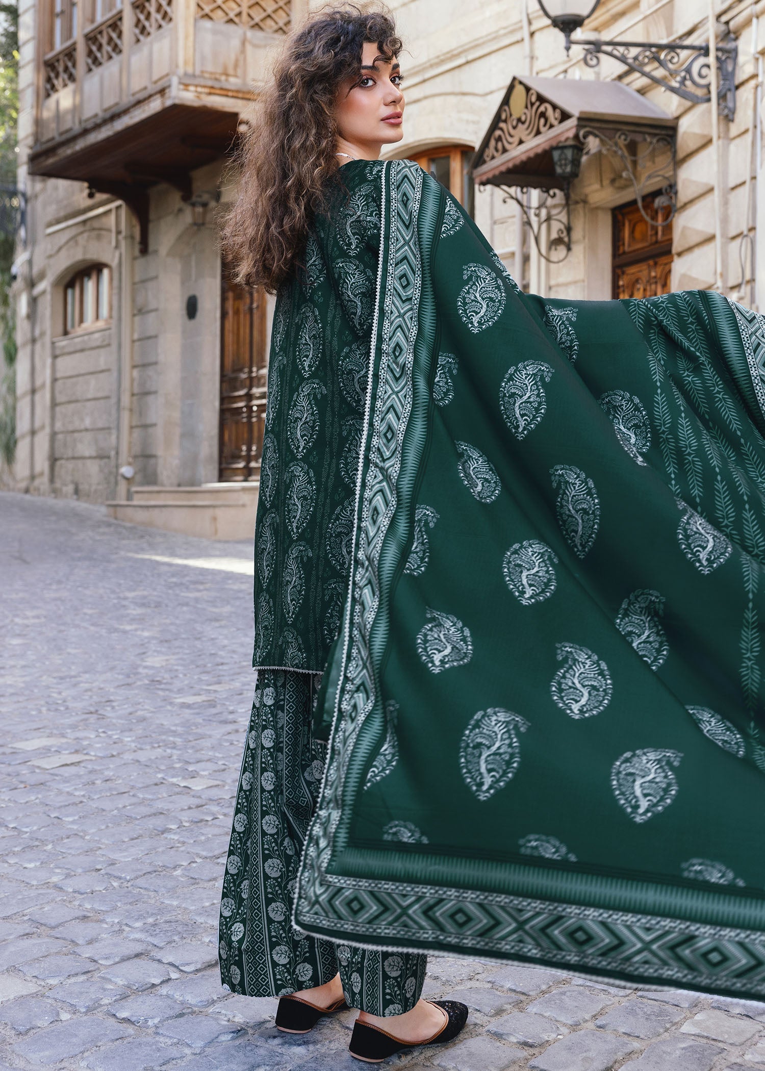 khaddar Kurta Set in Forest green