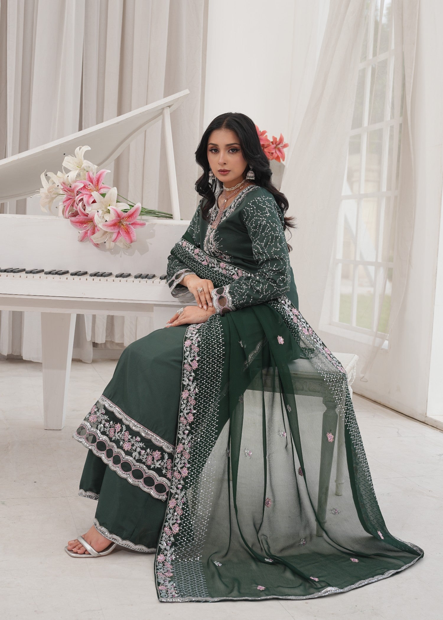 kattan silk Kurta Set in Bottle green