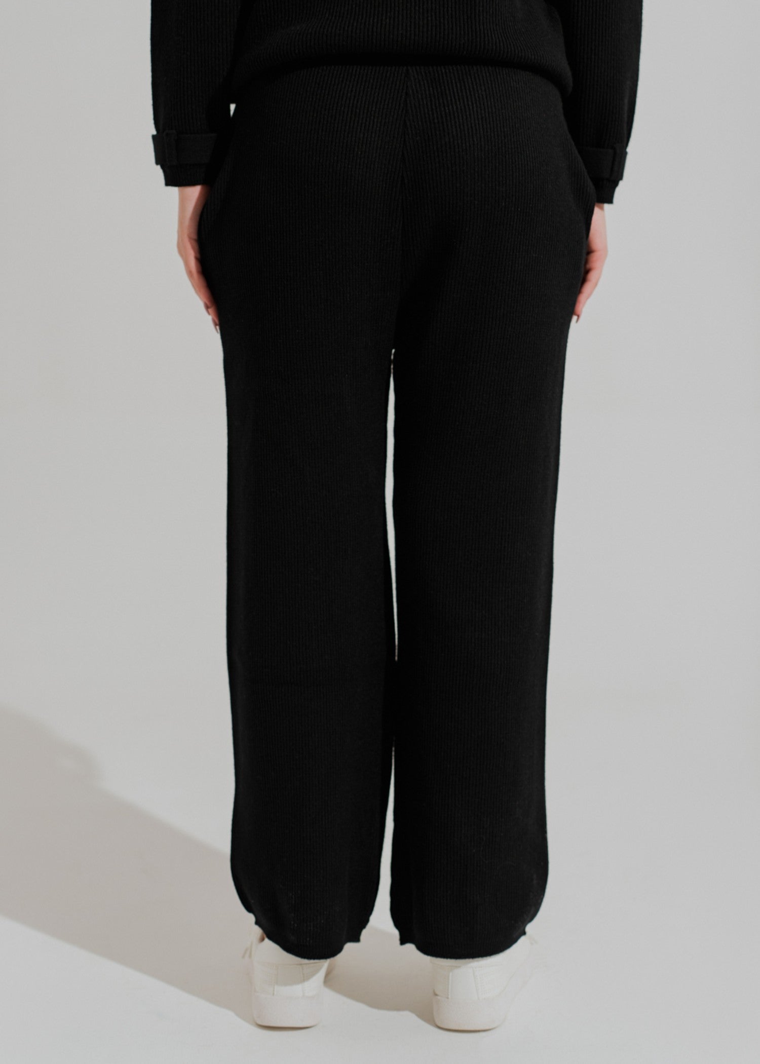 jersey knit Trousers in Black