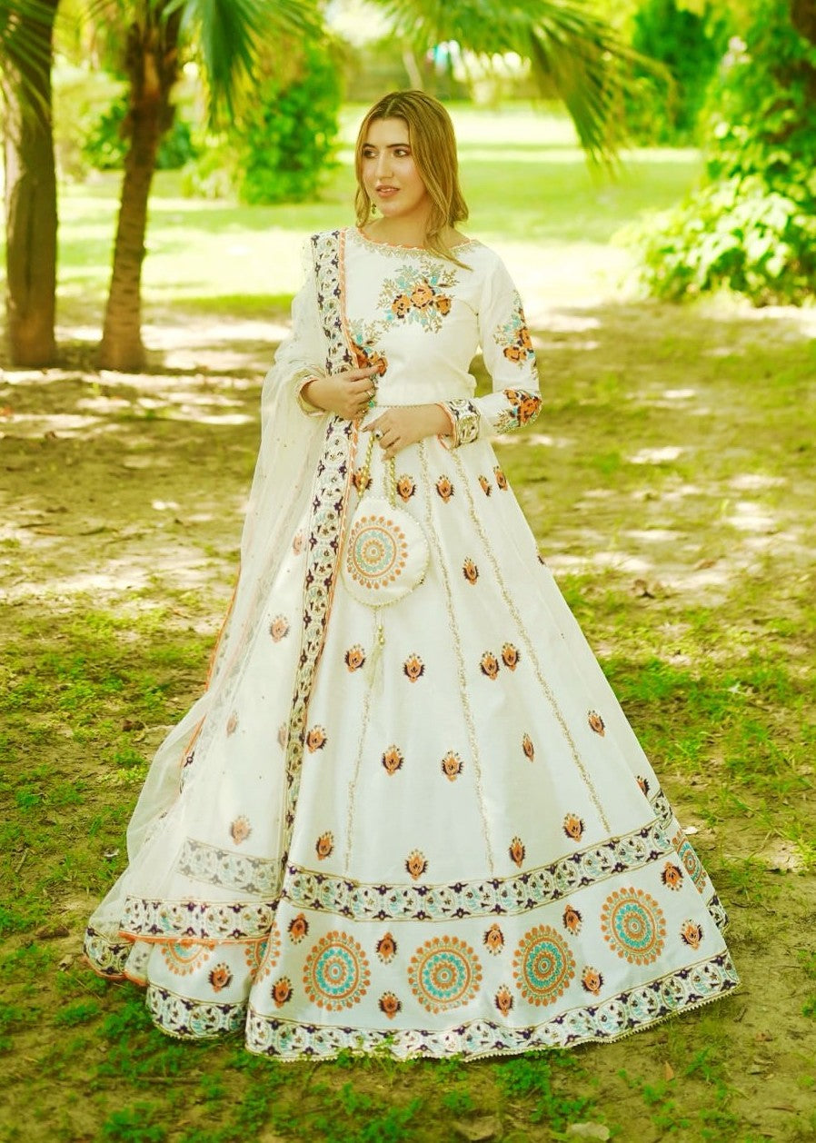 raw silk Lehenga in Off-white
