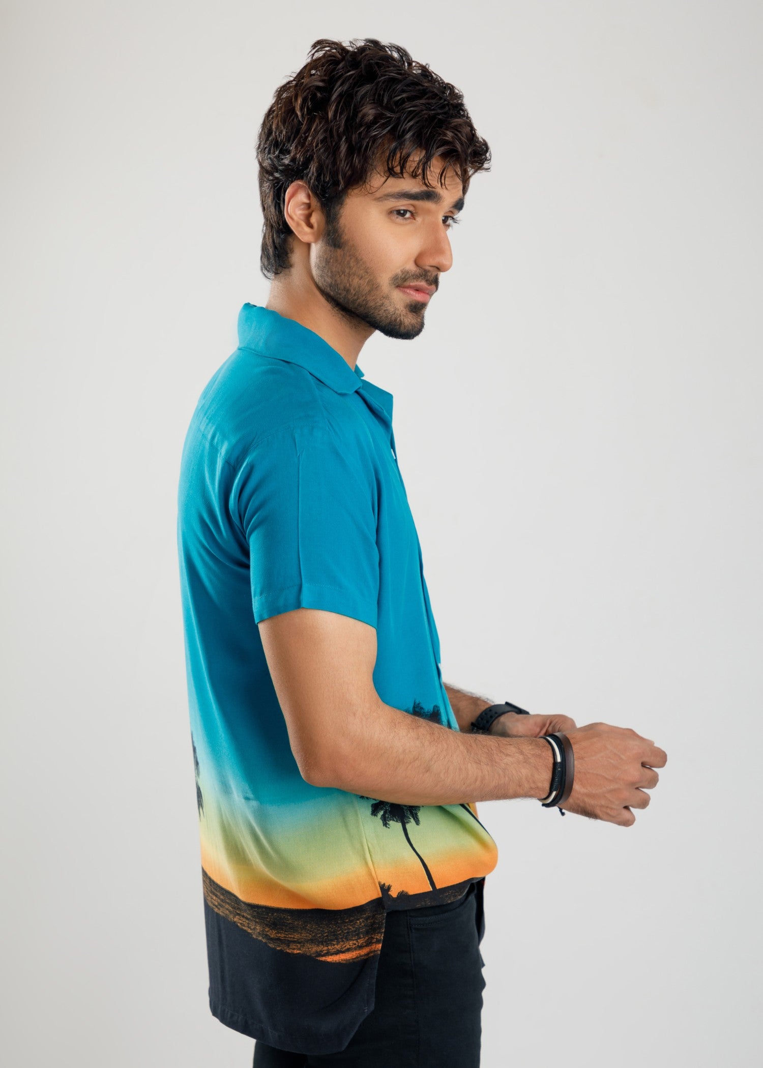 linen Casual Shirt in Black, turquoise