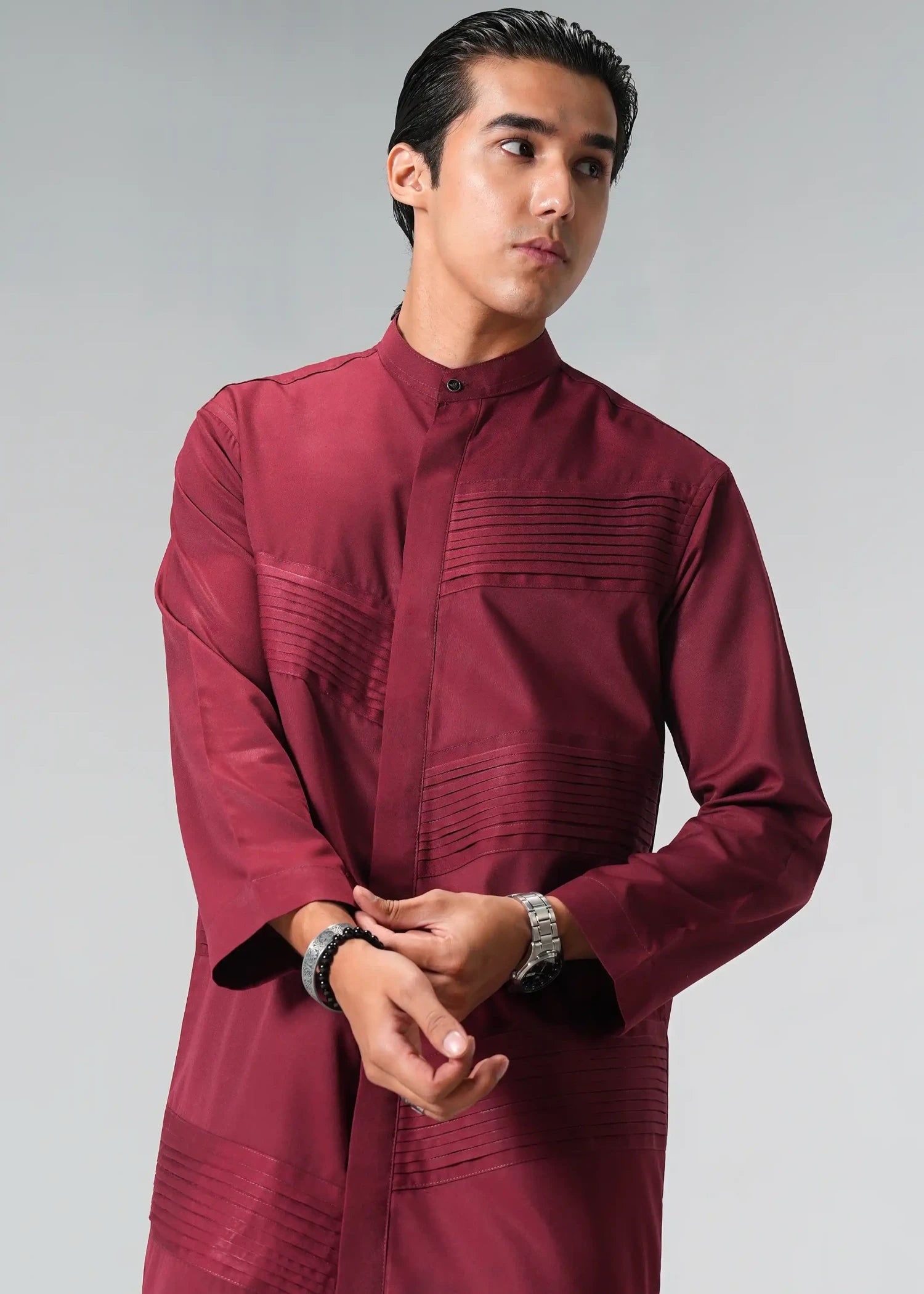 suiting Kurta Set in Maroon, off-white