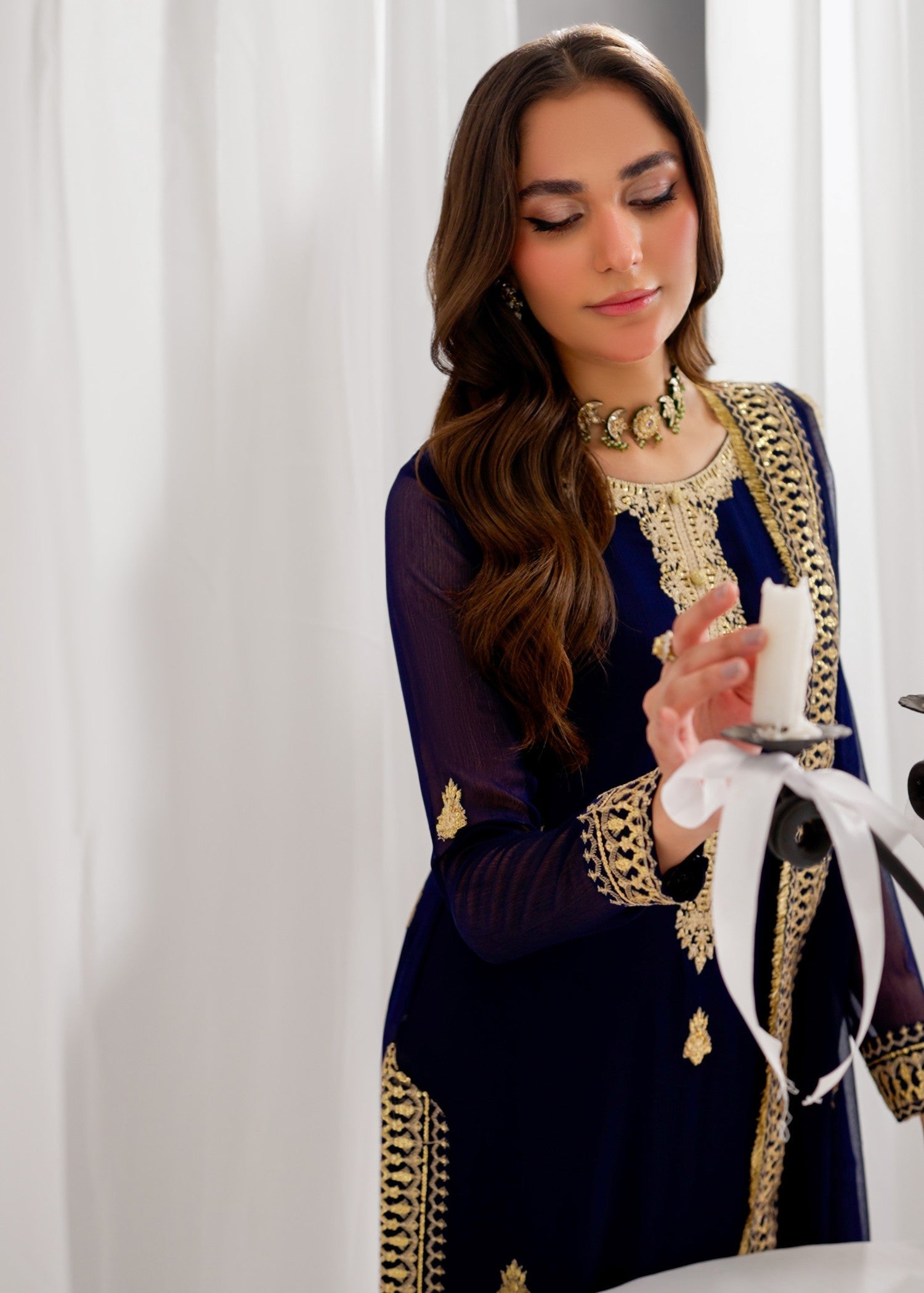bemberg crinkle chiffon Kurta Set in Navy blue