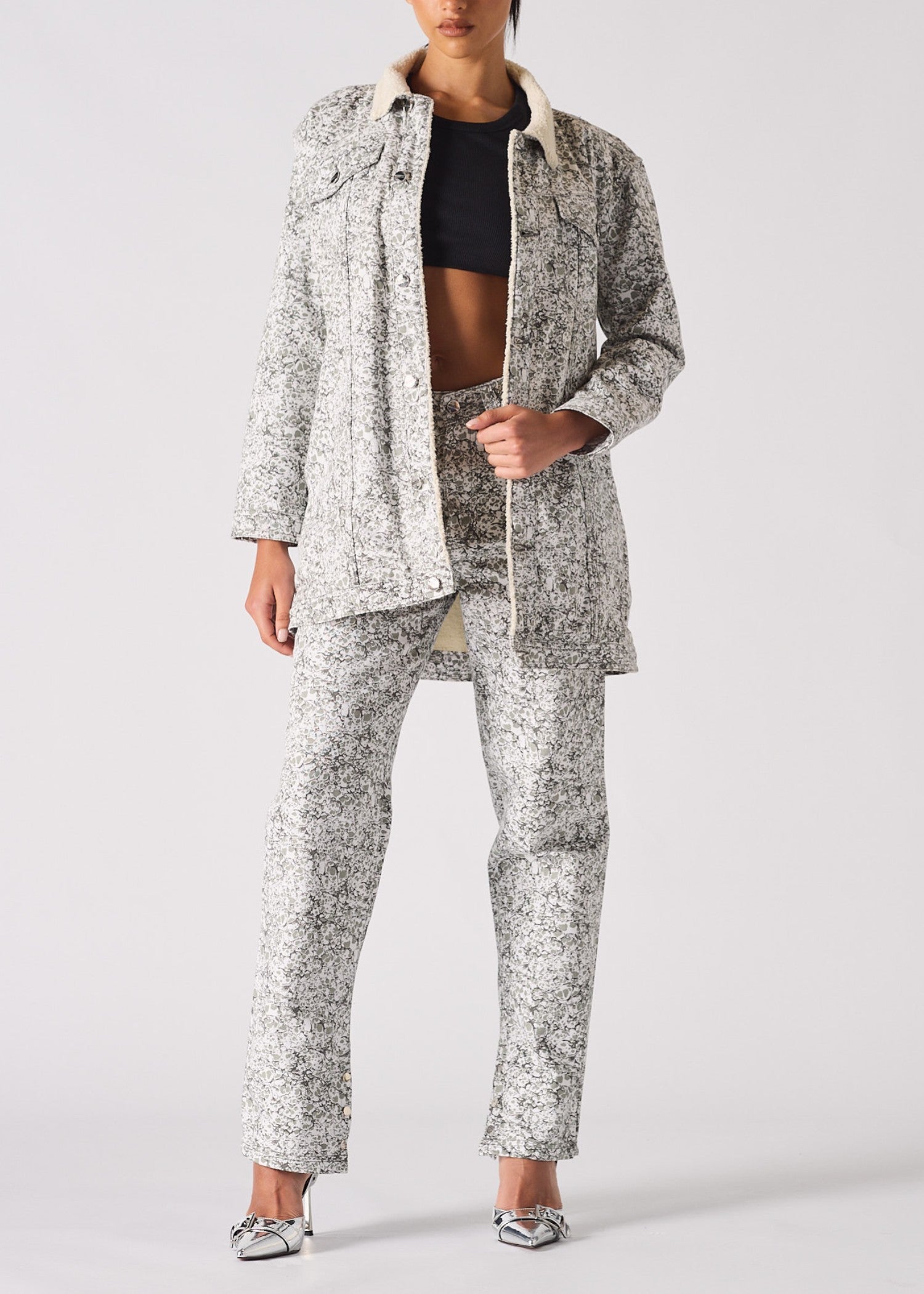 denim Jacket in Light grey