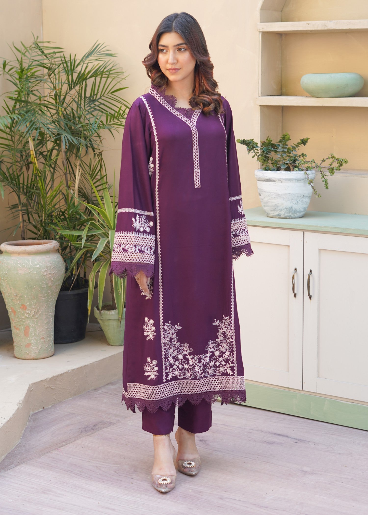 arabic lawn Kurta Set in Deep purple