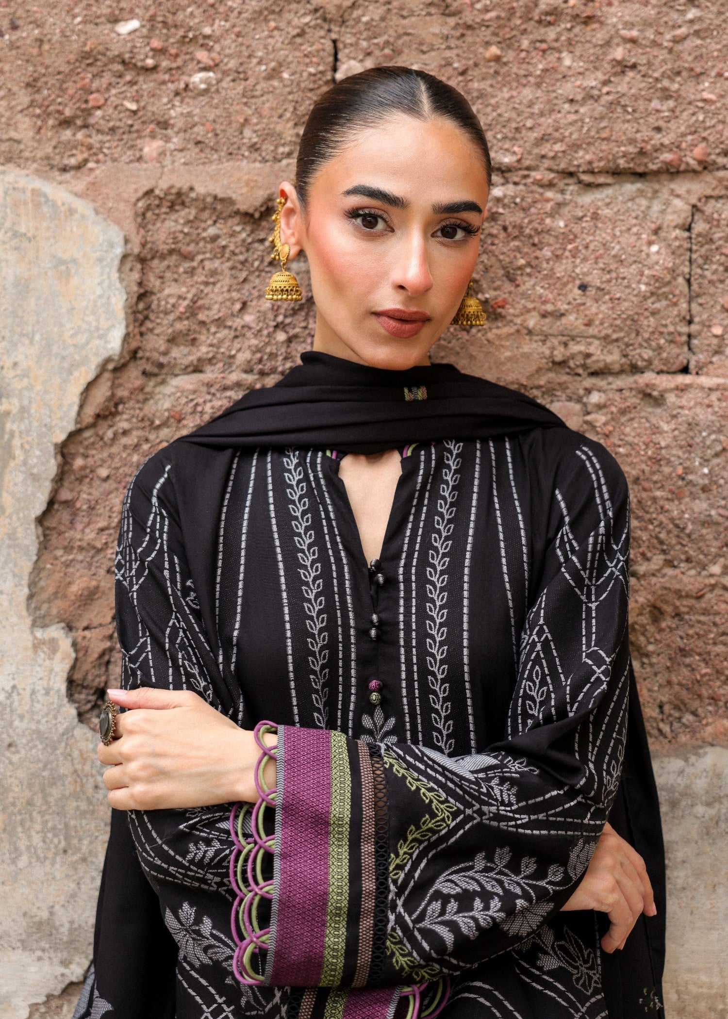 jacquard viscose Unstitched in Black