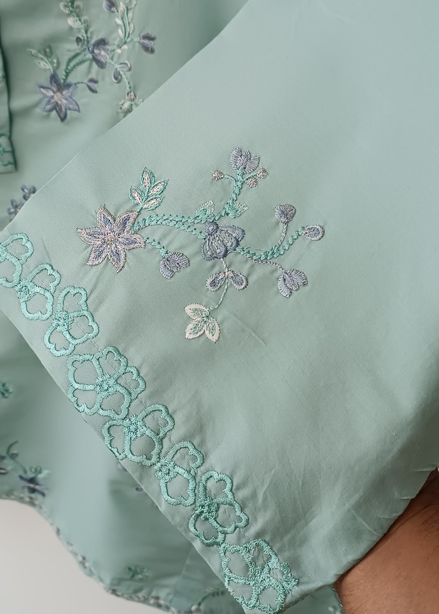 lawn cotton Kurta Set in Moss green