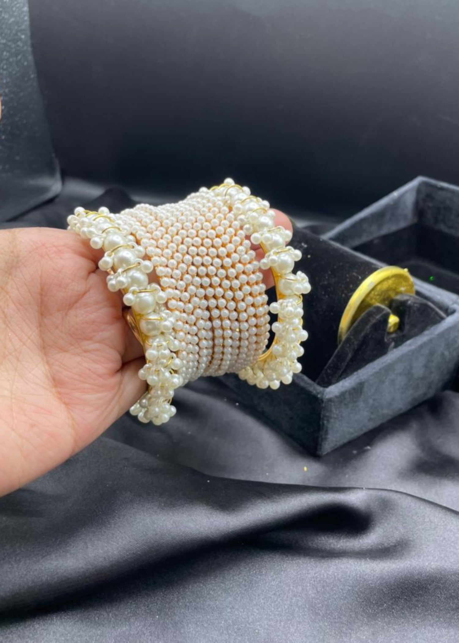 Bangles in White Color by - Trendy Women Bangles WCO3289
