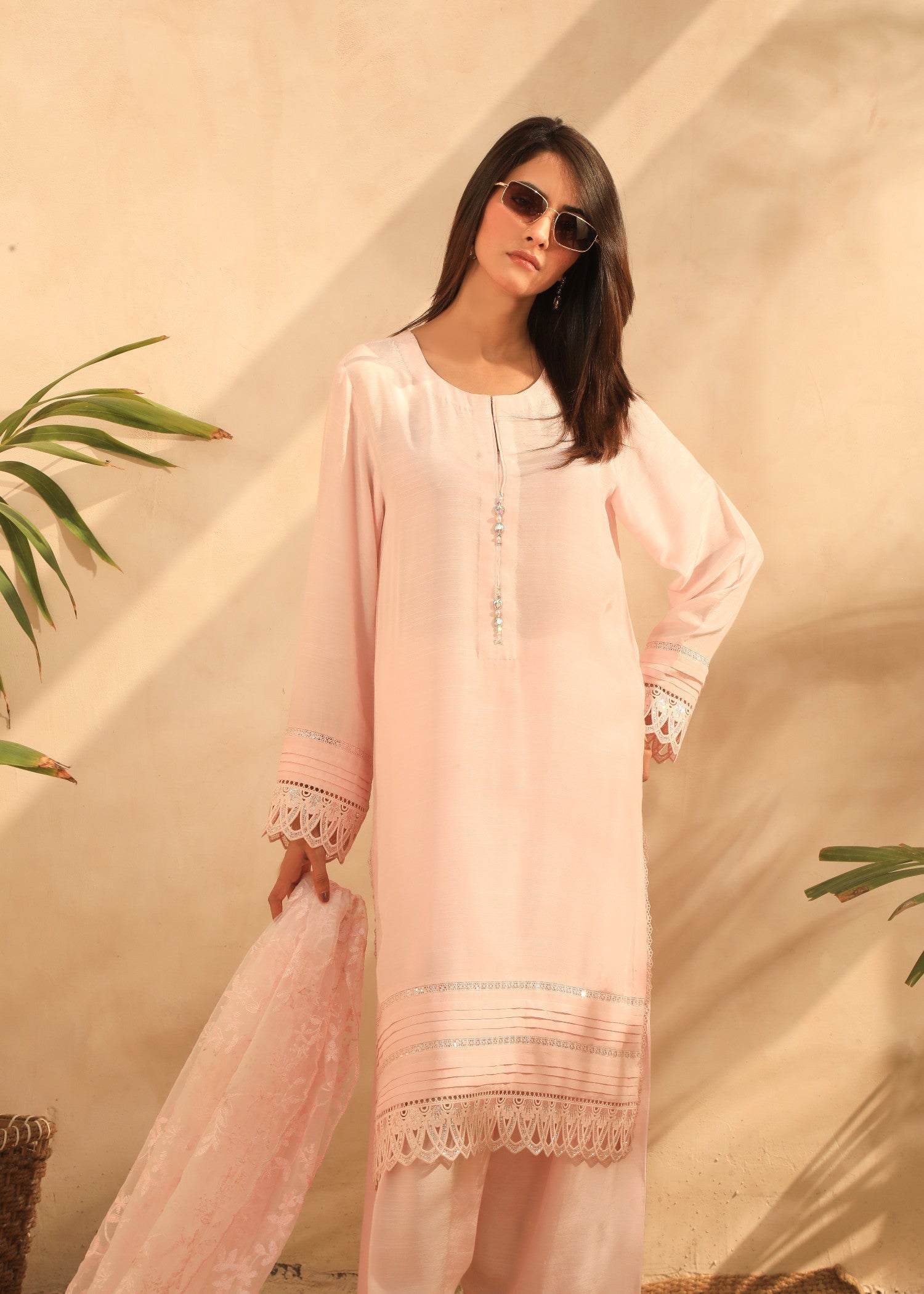 viscose raw silk Kurta Set in Pastel pink