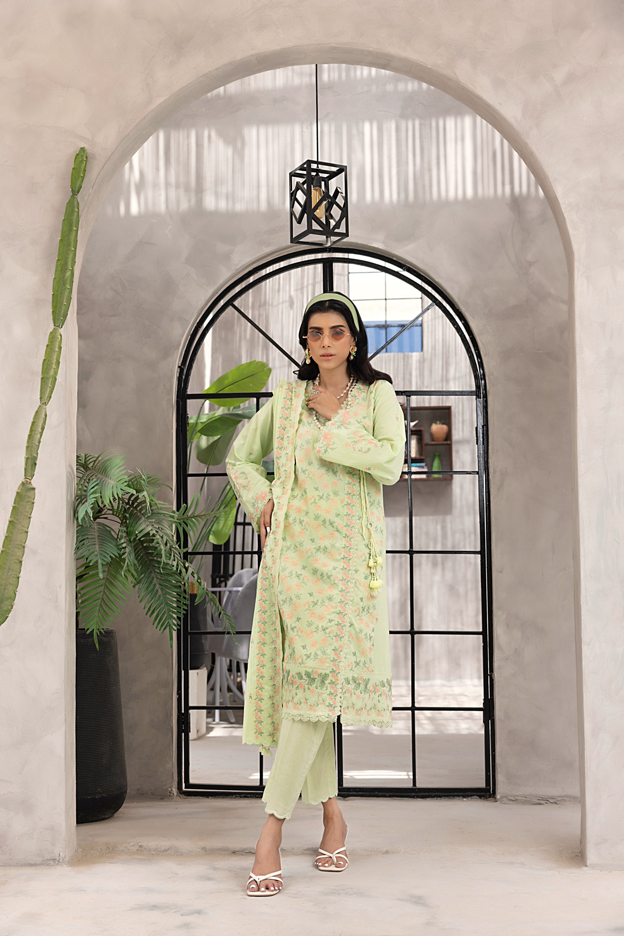 lawn Unstitched in Herb green