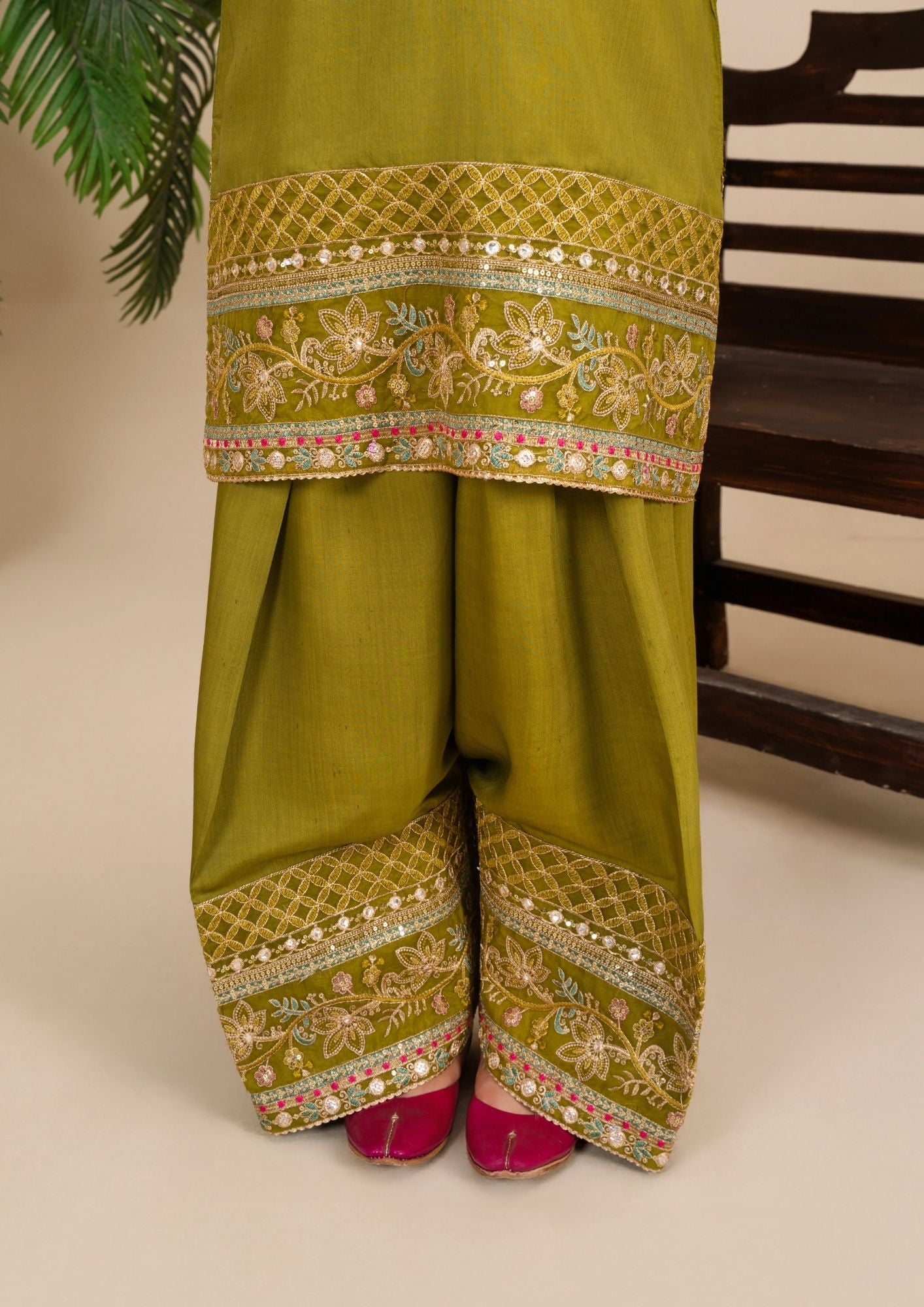 viscose thai silk Kurta Set in Avocado green