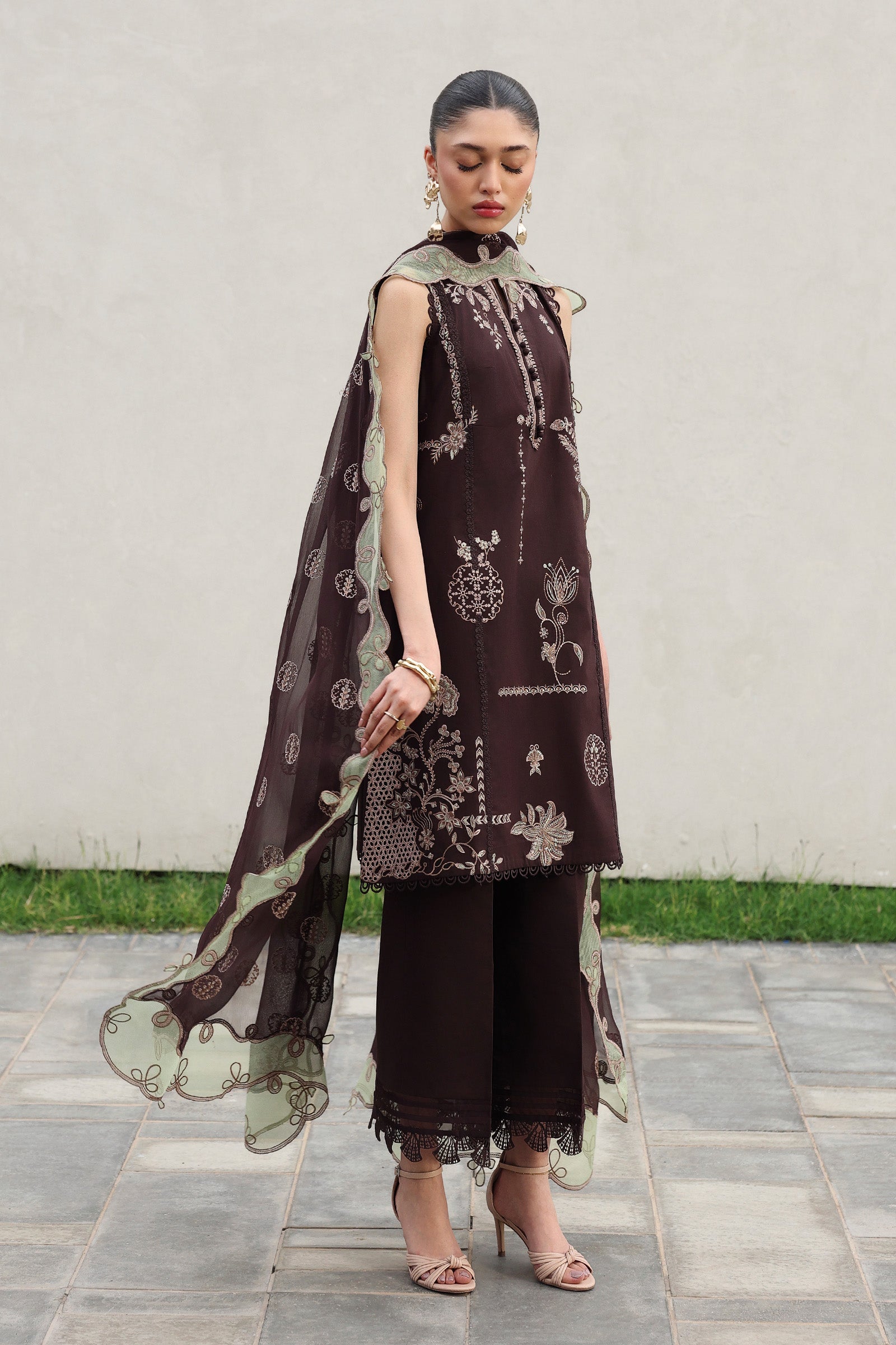 Qline Lawn Drop II – QKL-15 YASRA