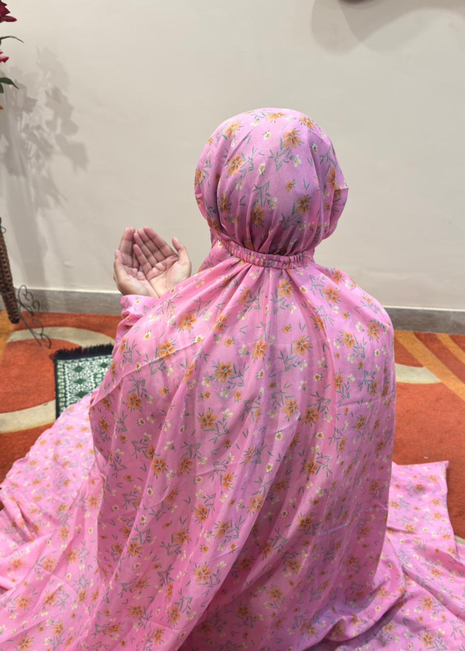 lawn Chaddar in Pink