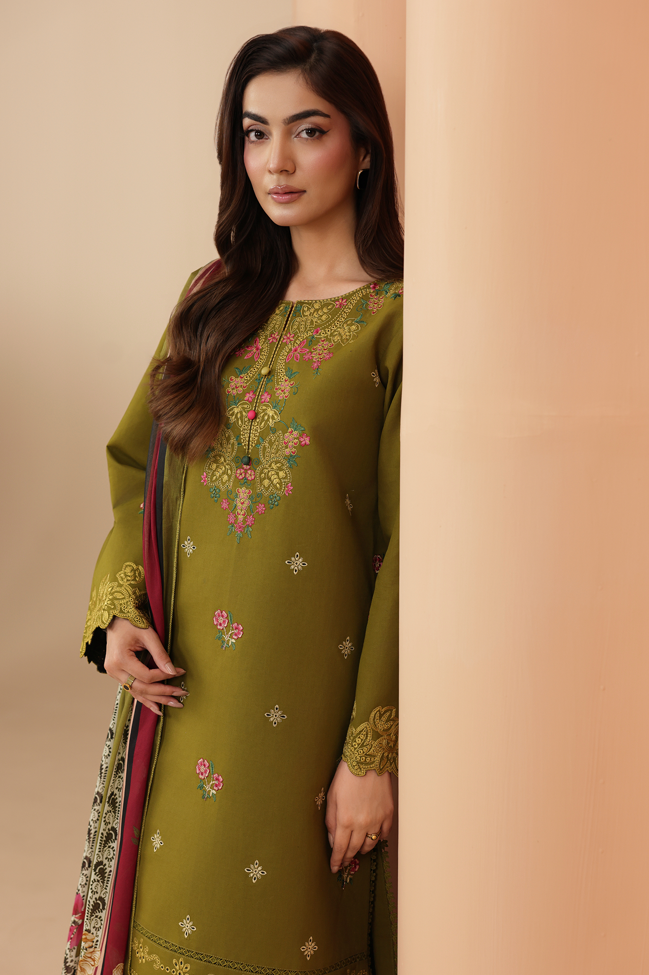 Jahaan Lawn Edit – J-10