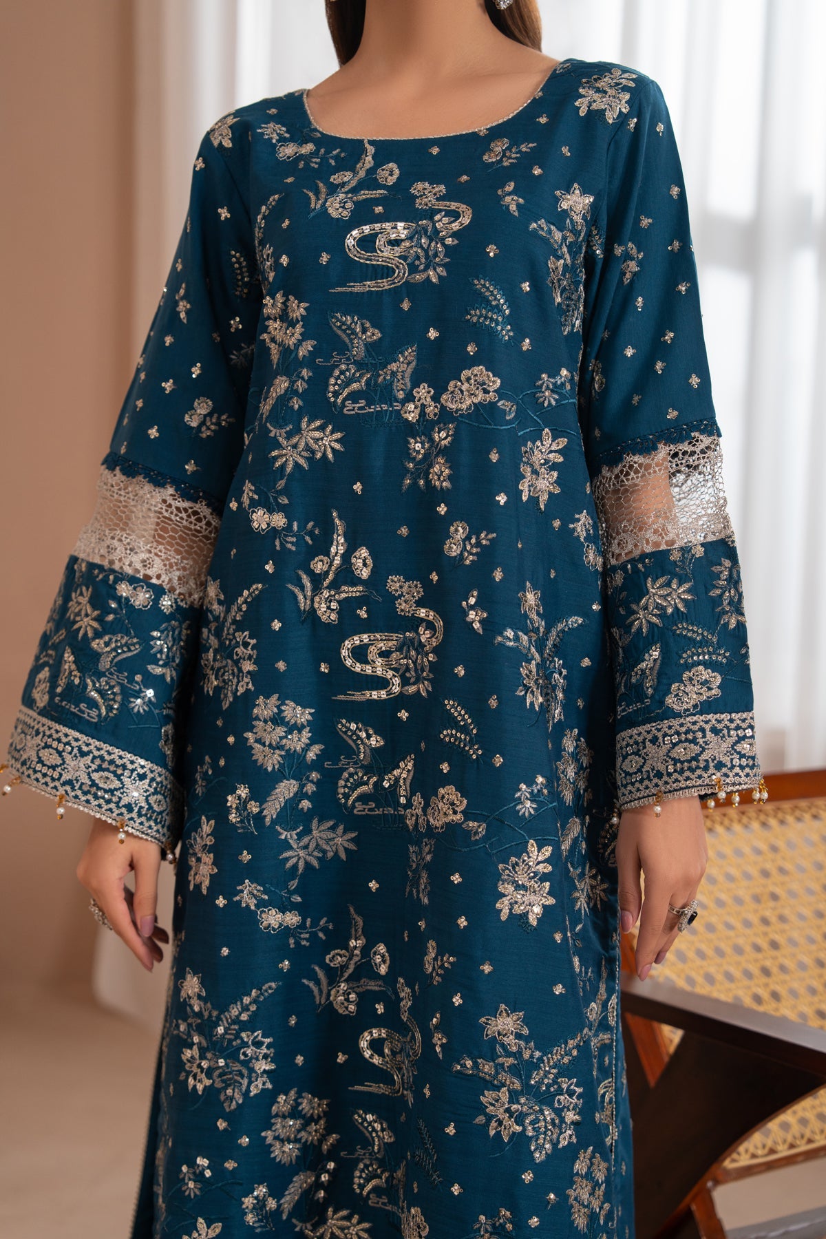 Zaeva Luxury Festive Formals – SAZIL