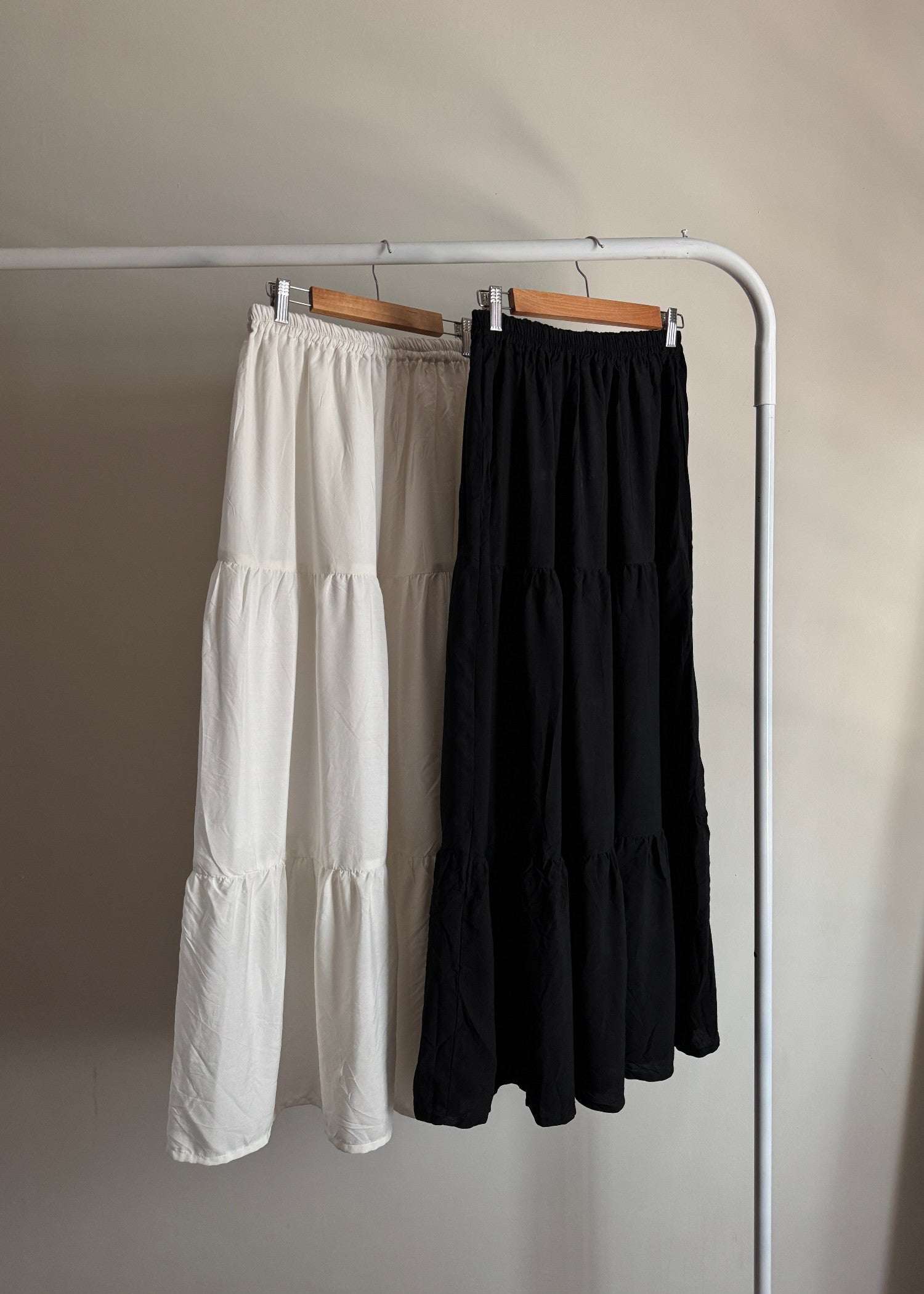 linen Skirt in Black