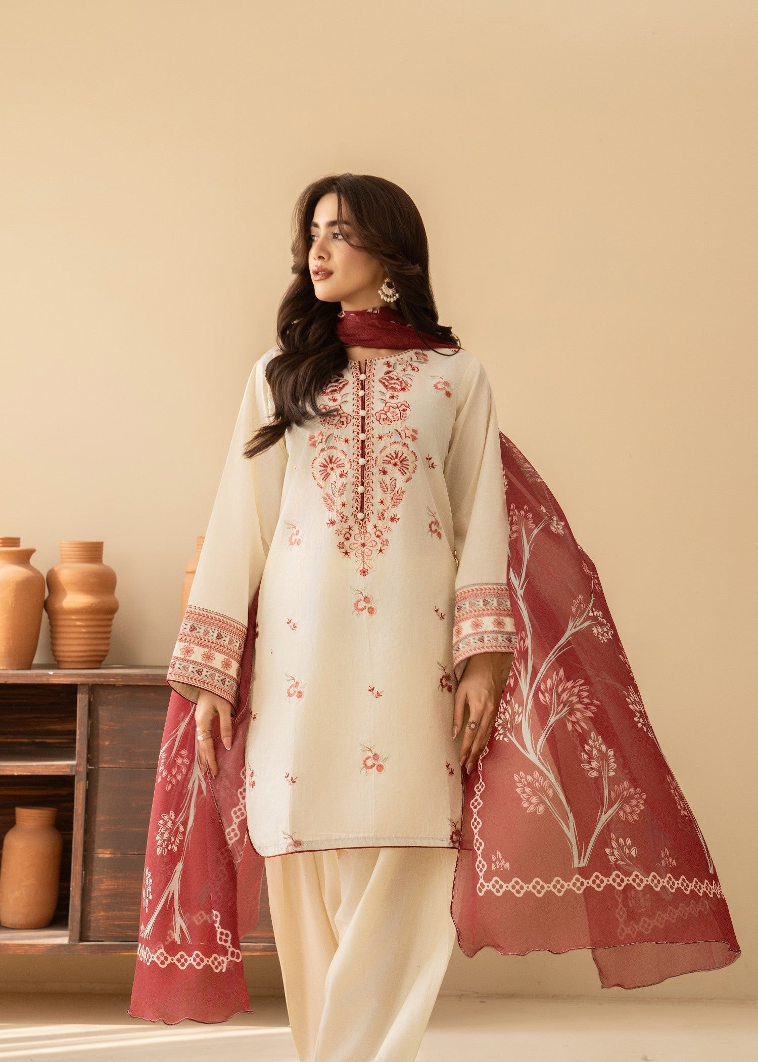 lawn cotton Kurta Set in Ivory
