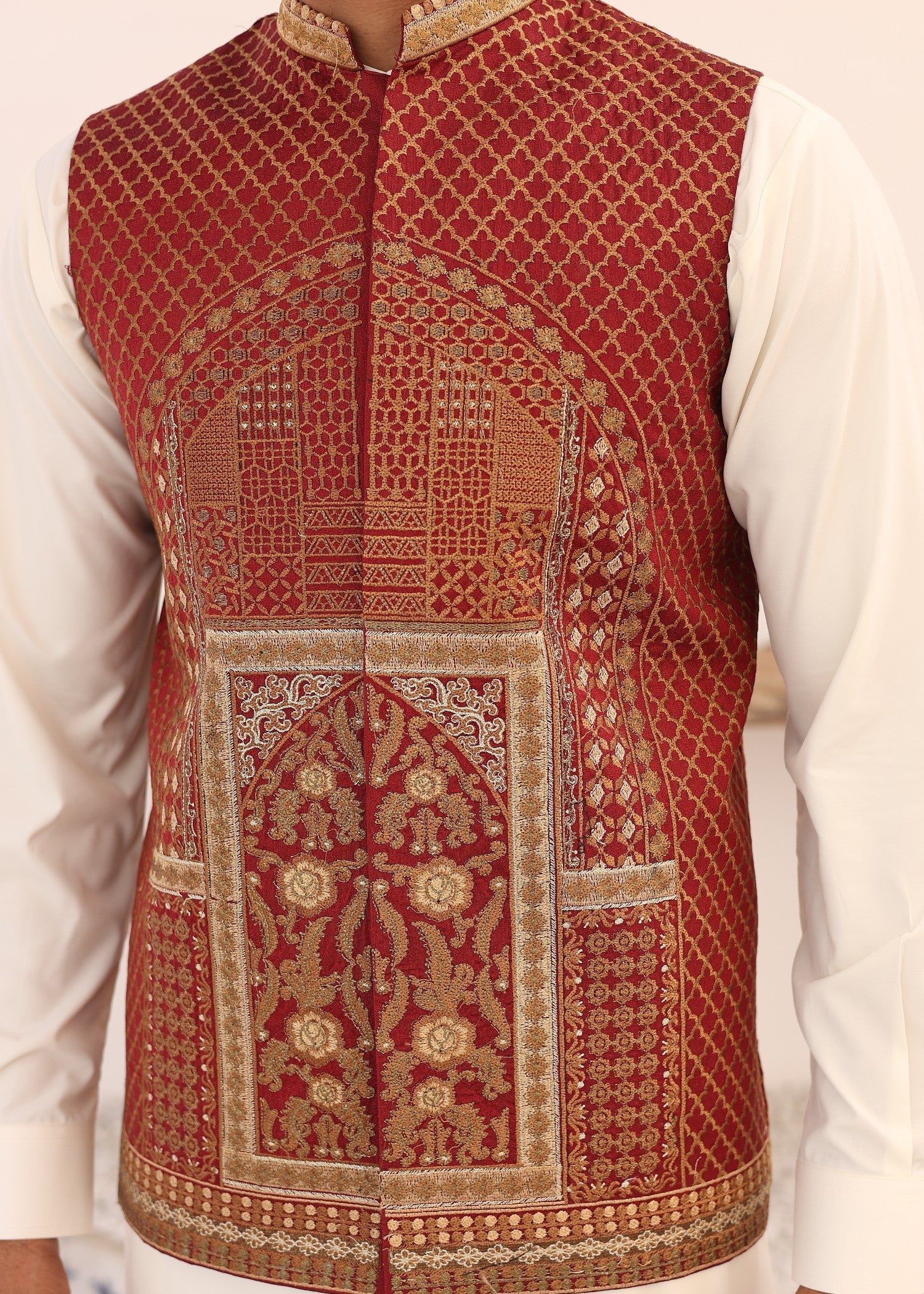 masuri Waistcoat in Red