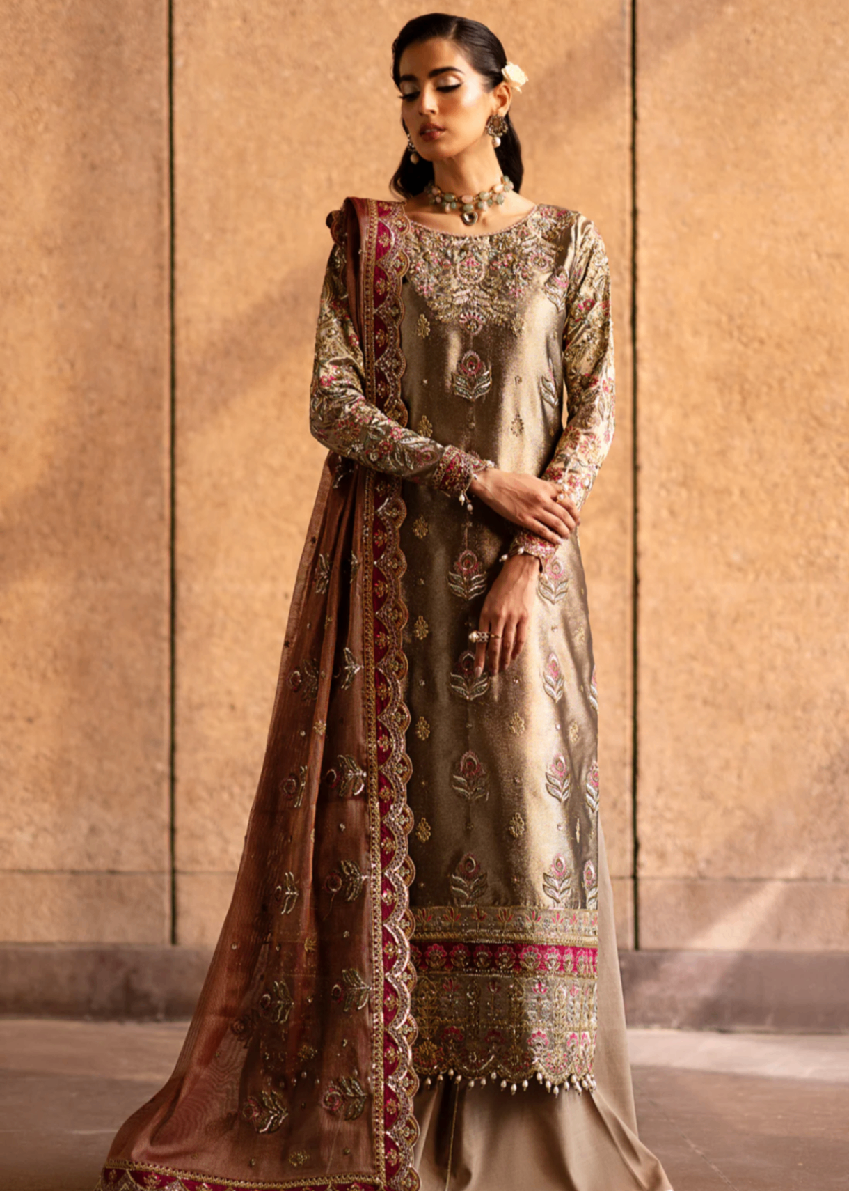 masuri Unstitched in Camel brown