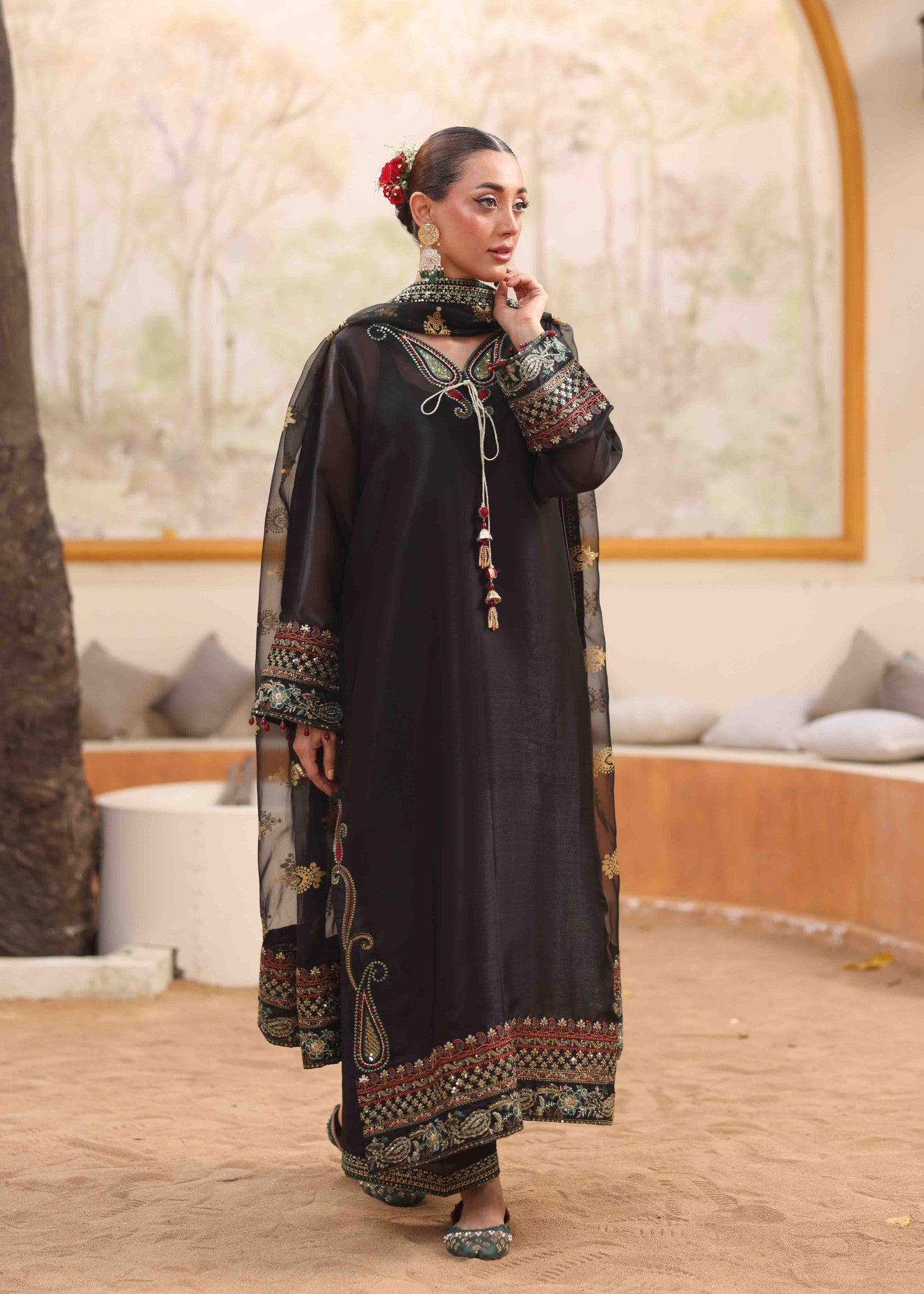 tissue silk Kurta Set in Black