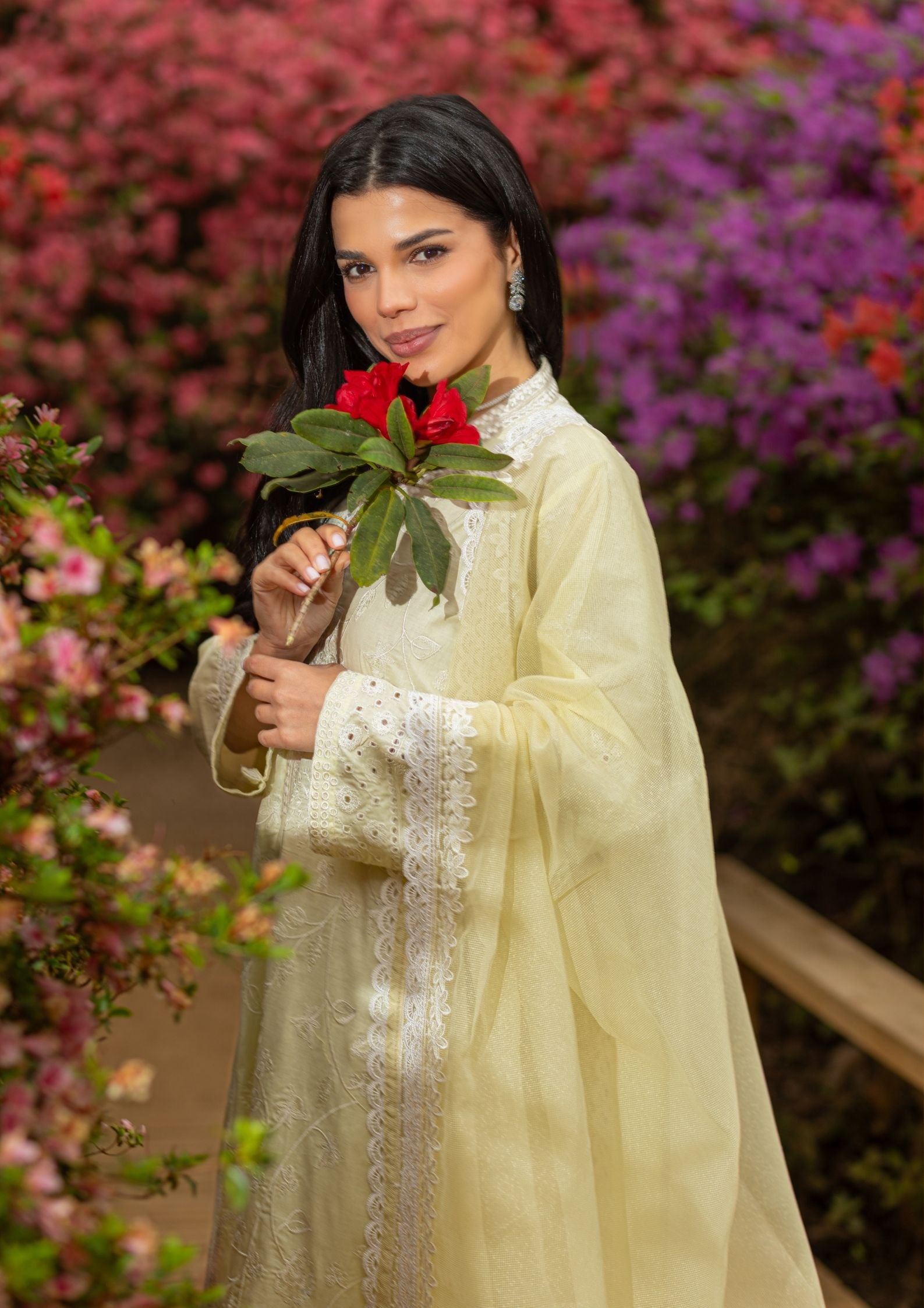 lawn cotton Kurta Set in Light yellow