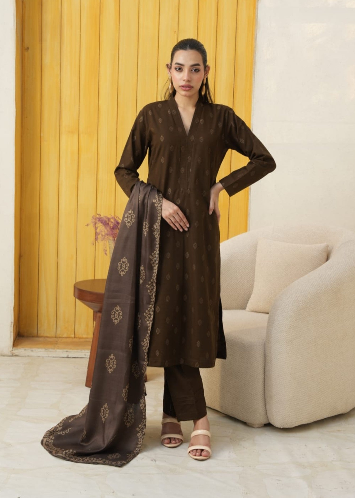 khaddar Kurta Set in Walnut brown