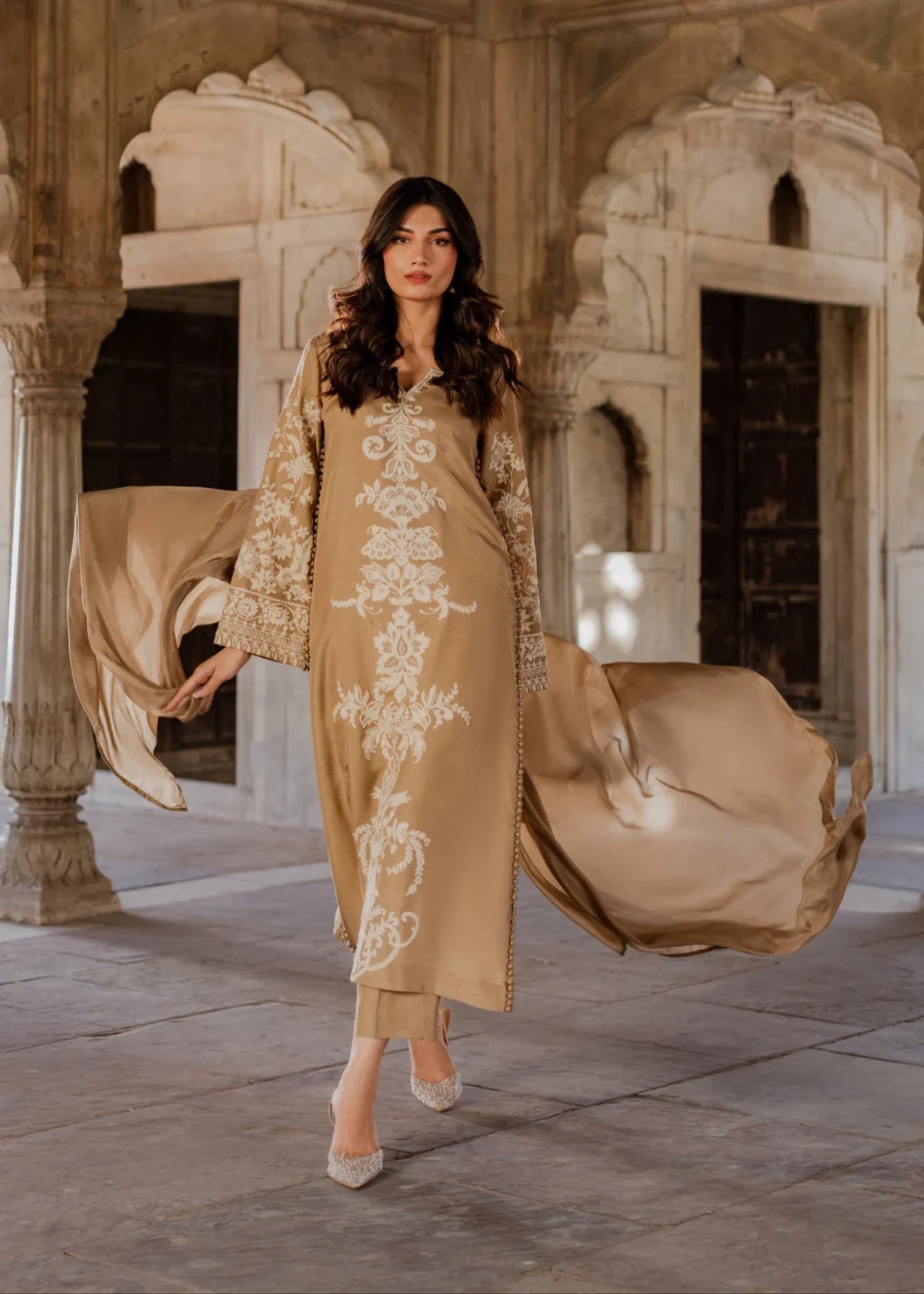 linen Kurta Set in Champagne