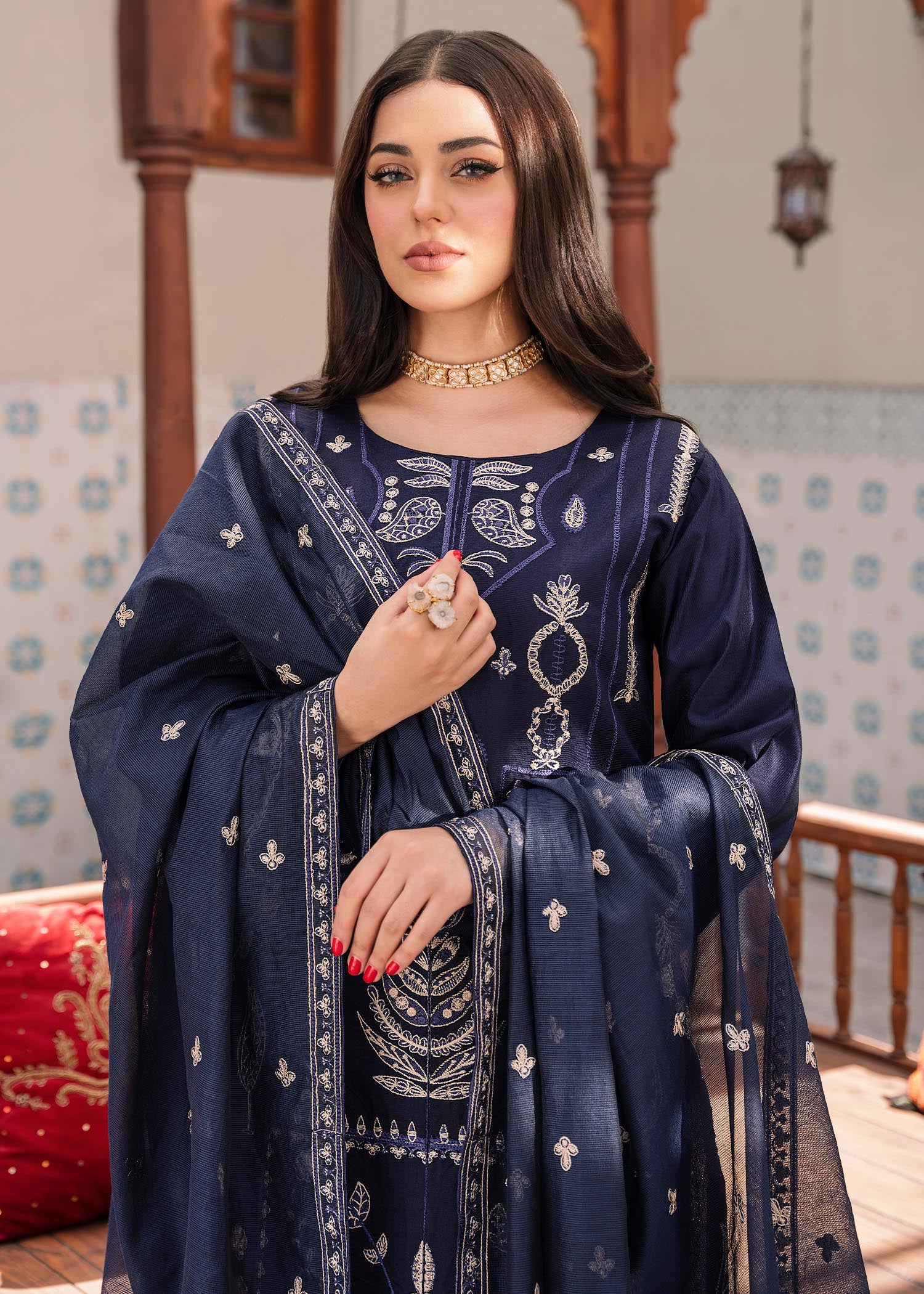 khaddi-silk Kurta Set in Blue