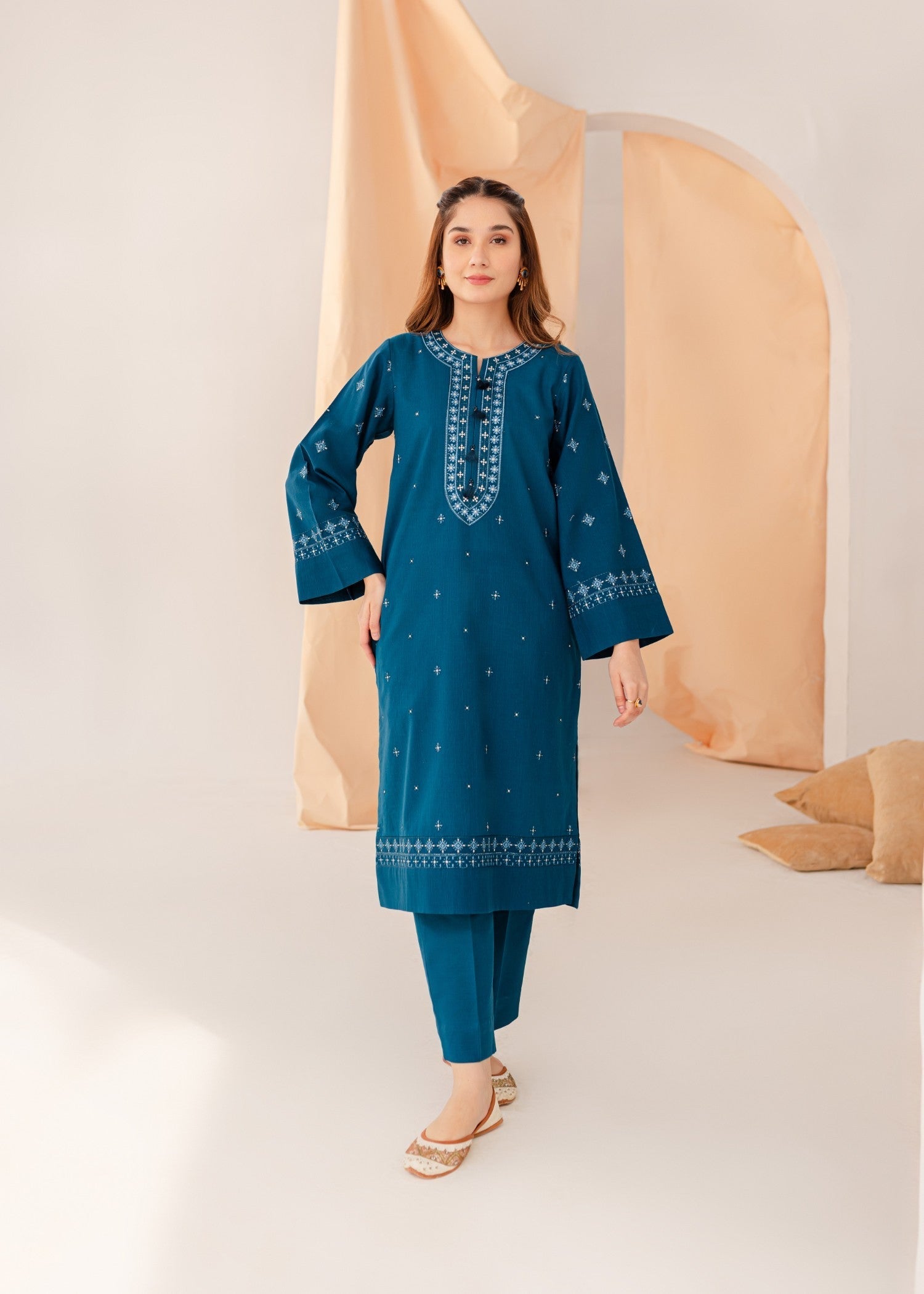 khaddar Kurta Set in Blue