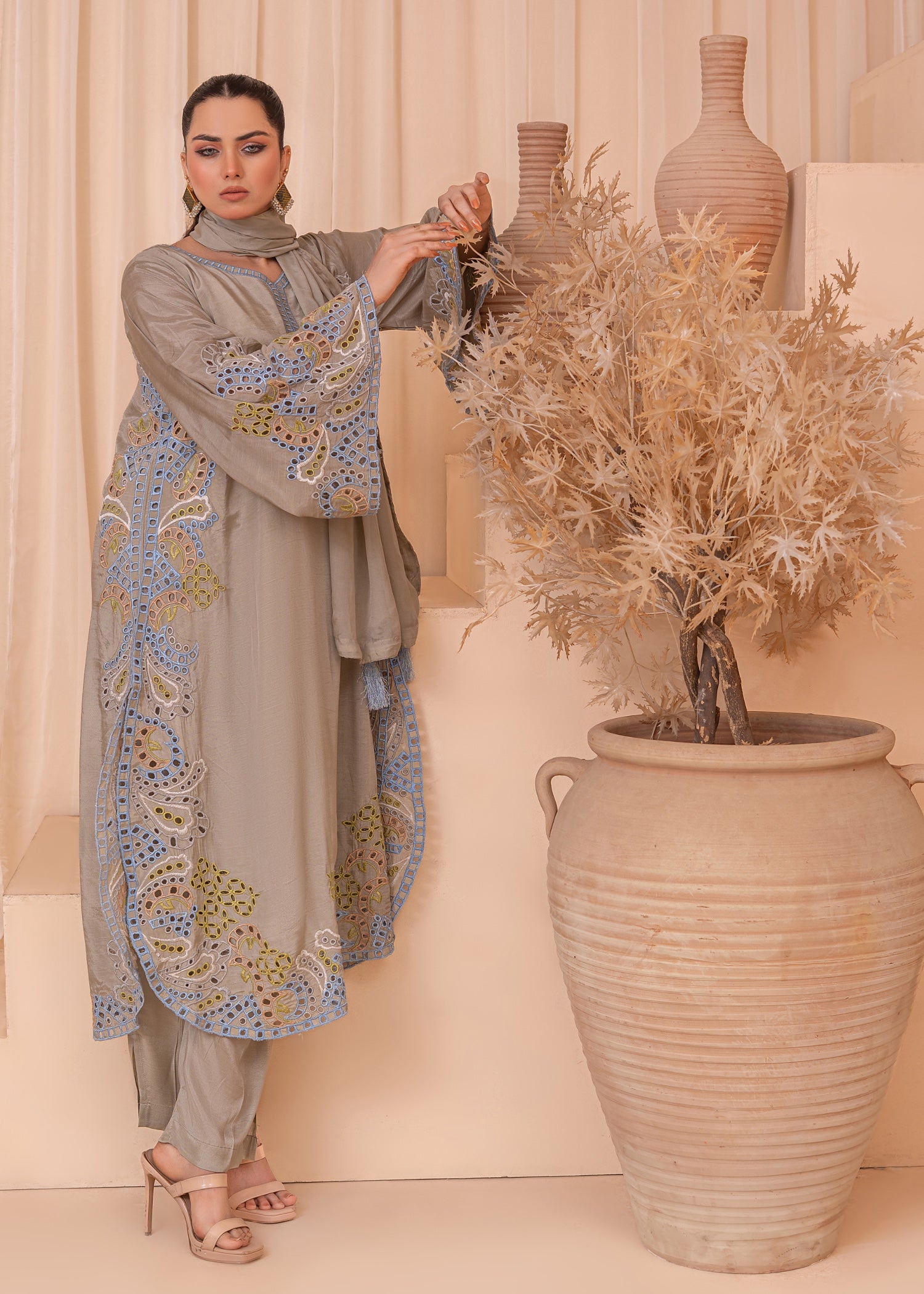 raw silk Kaftan in Grey, sky blue
