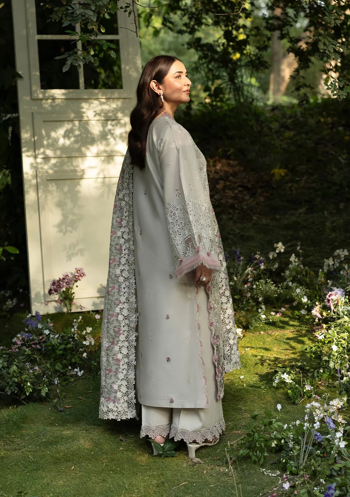 Luxury Lawn – ELQ-1A ALL MAGICAL