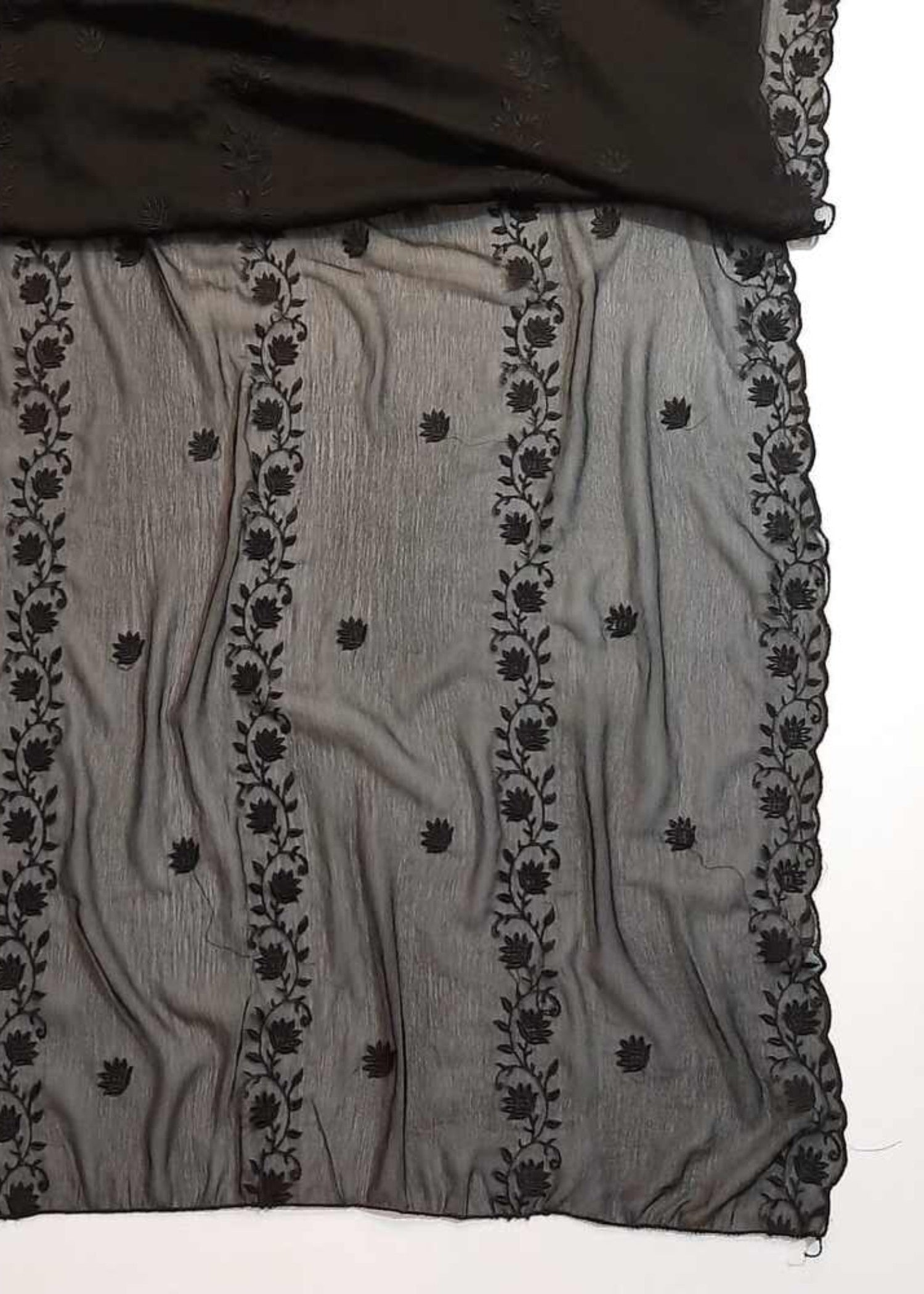 Dupatta in Black Color by - Trendy Women Dupatta LEB6103