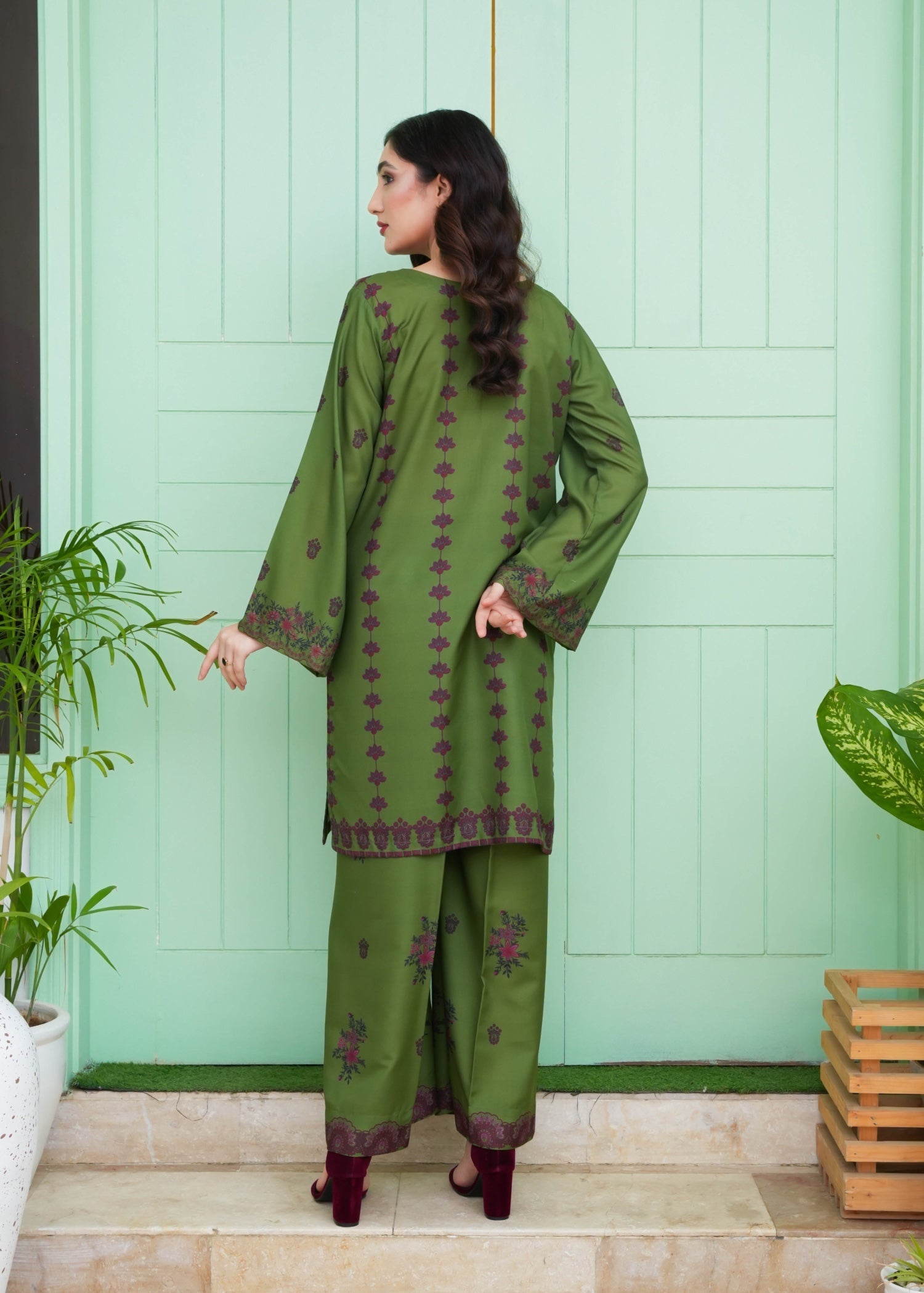 slub cambric Kurta Set in Yellow green