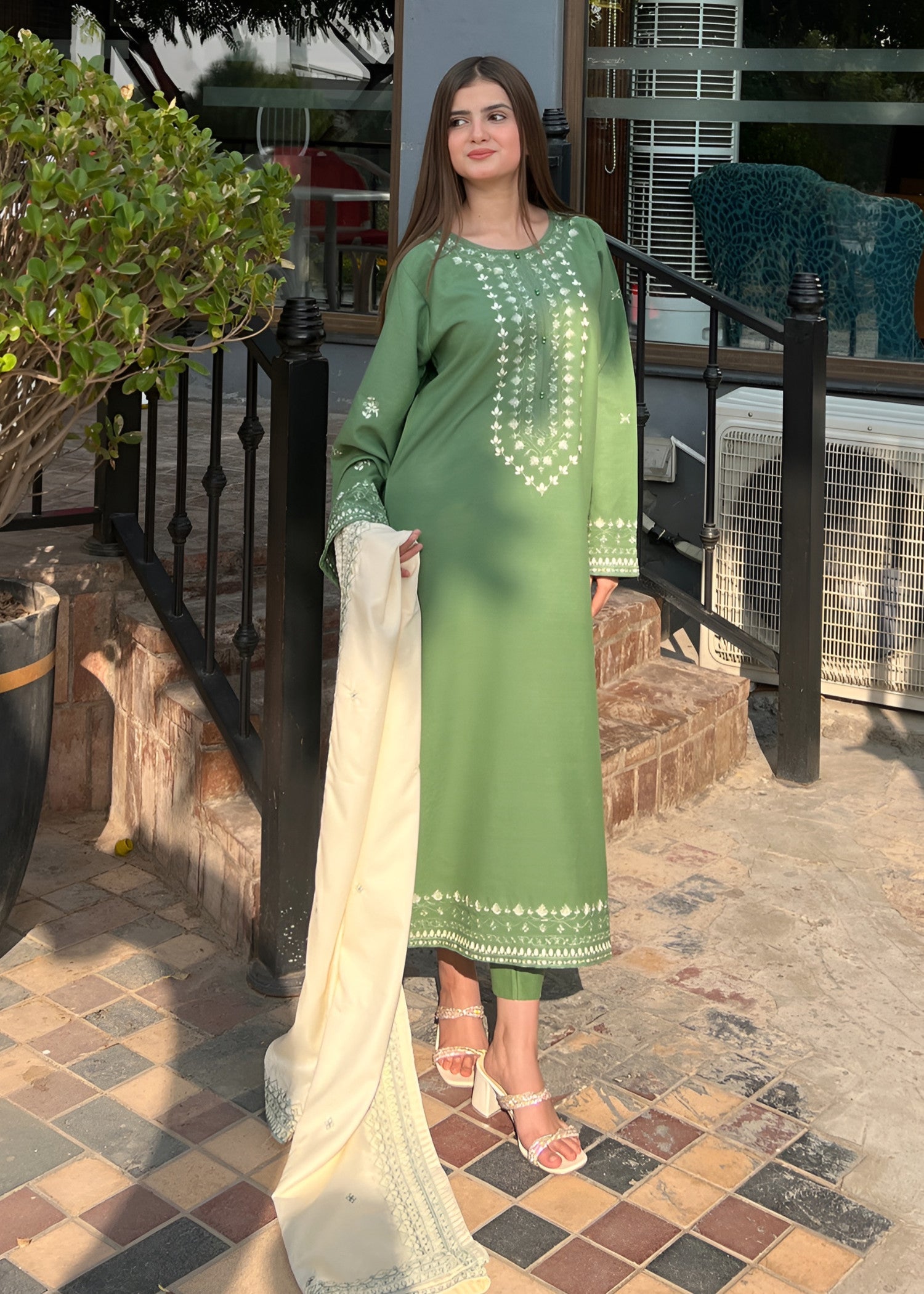 linen Kurta Set in Sage green