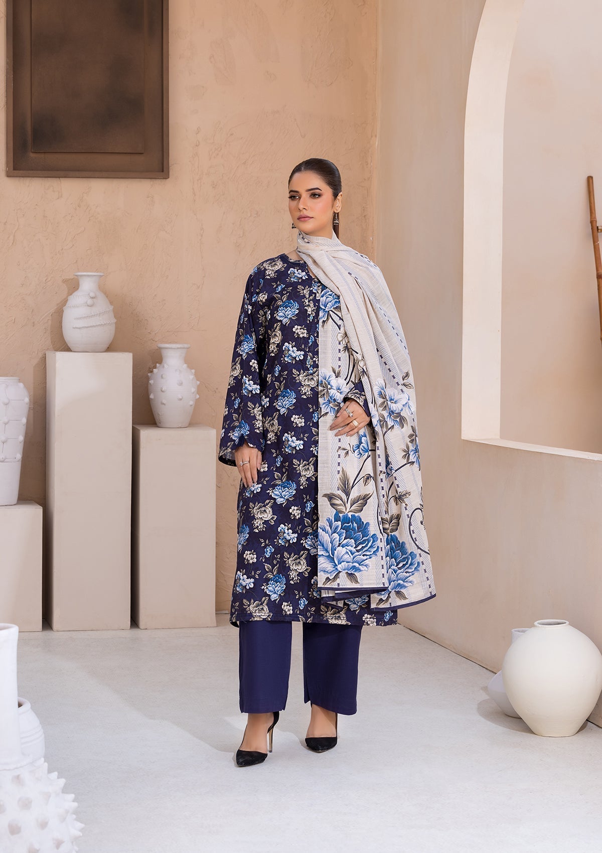 khaddar Kurta Set in Navy blue