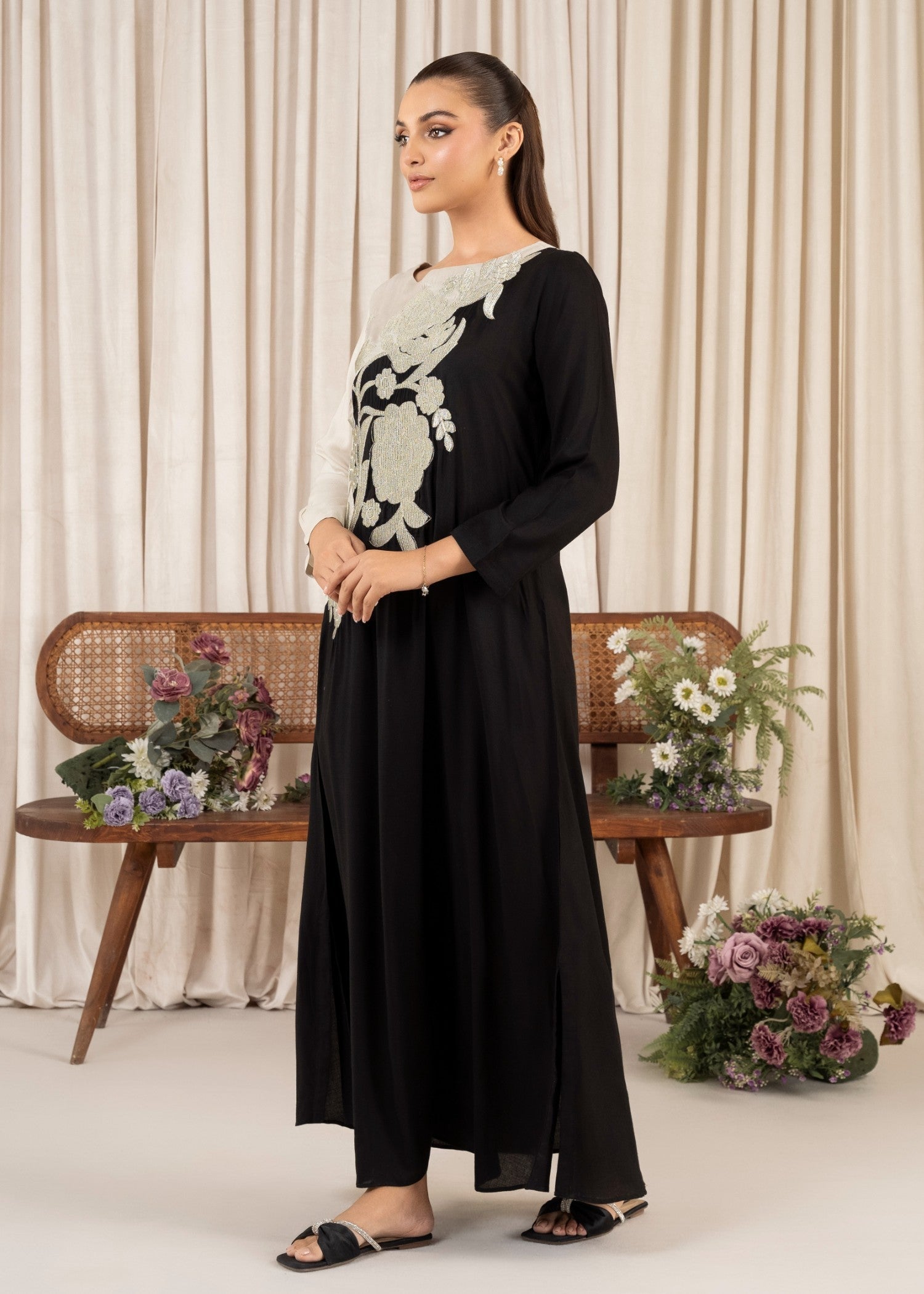 linen Pishwas in Black