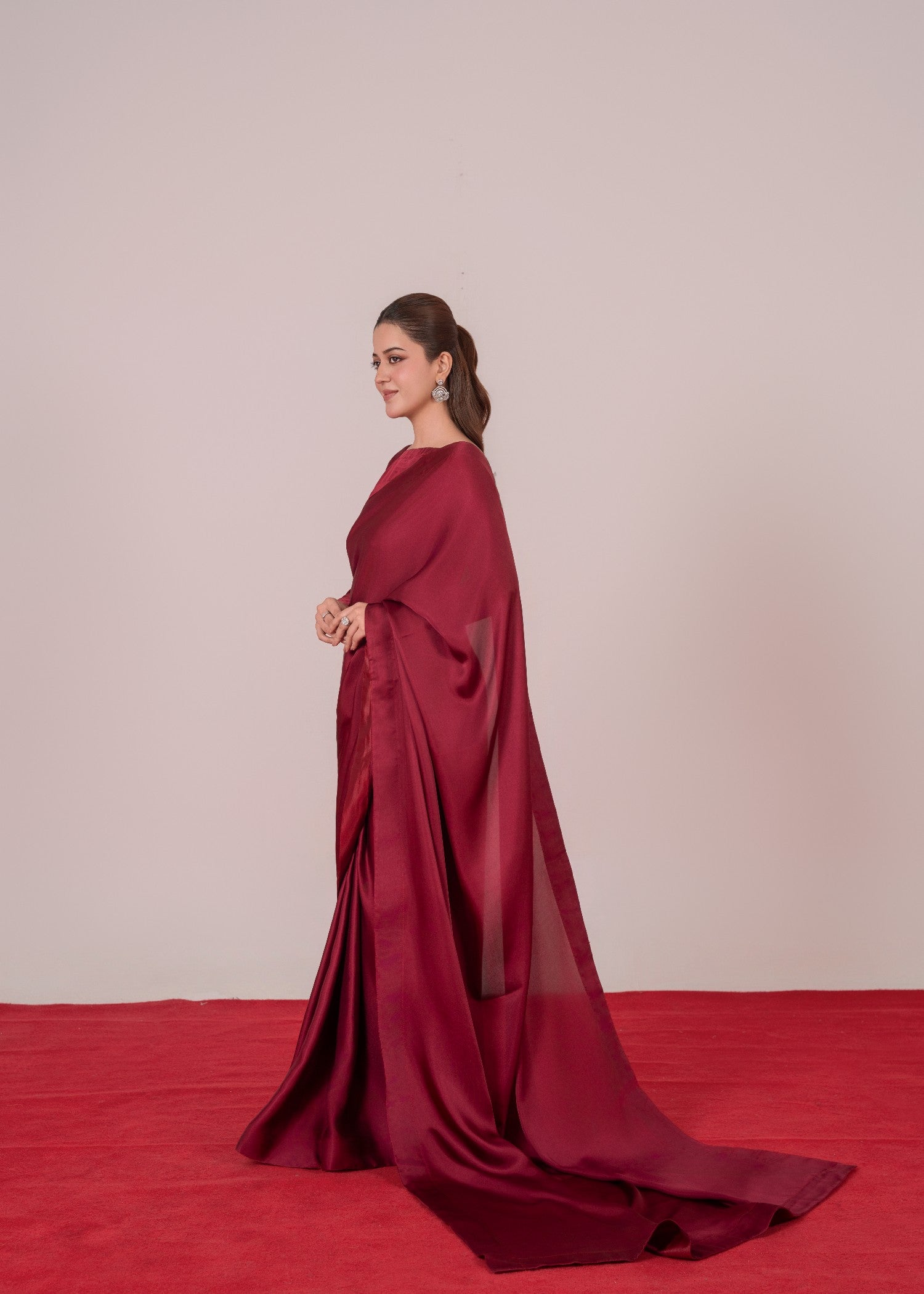 silk Saree in Maroon