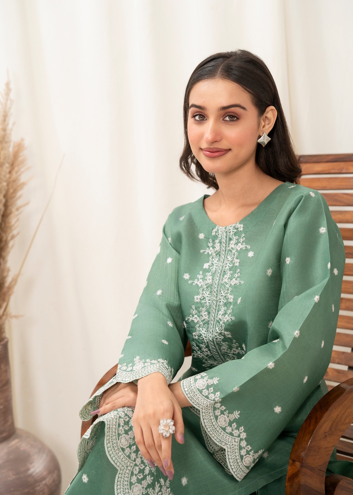 kattan silk Kurta Set in Jungle green