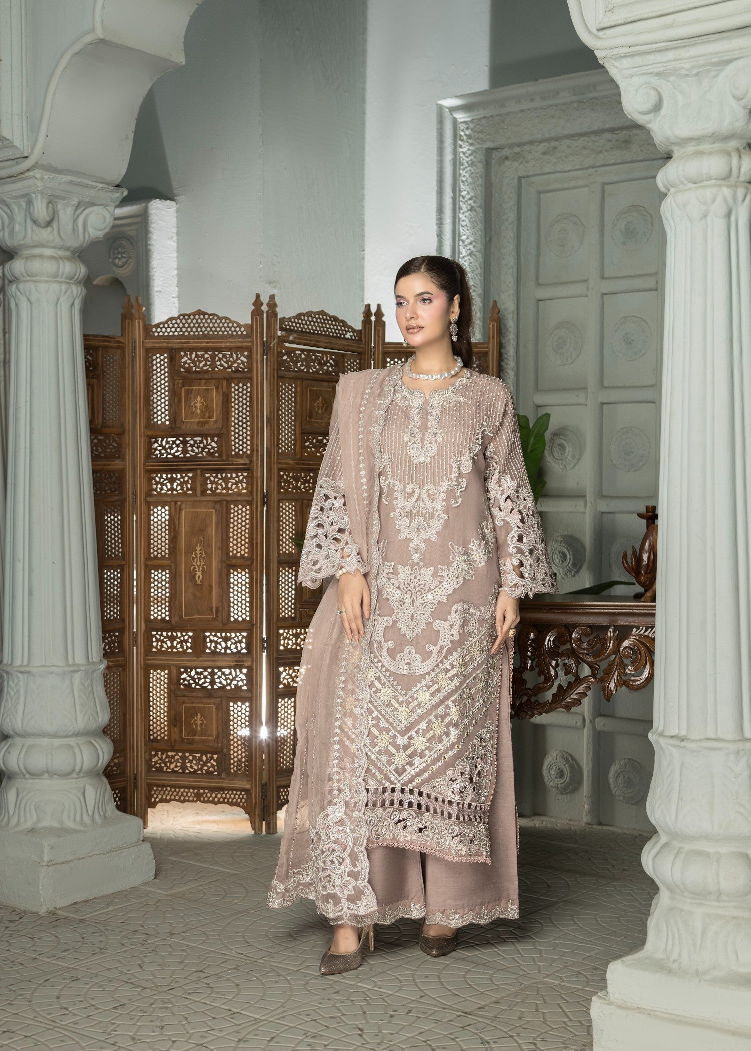 organza Kurta Set in Mauve