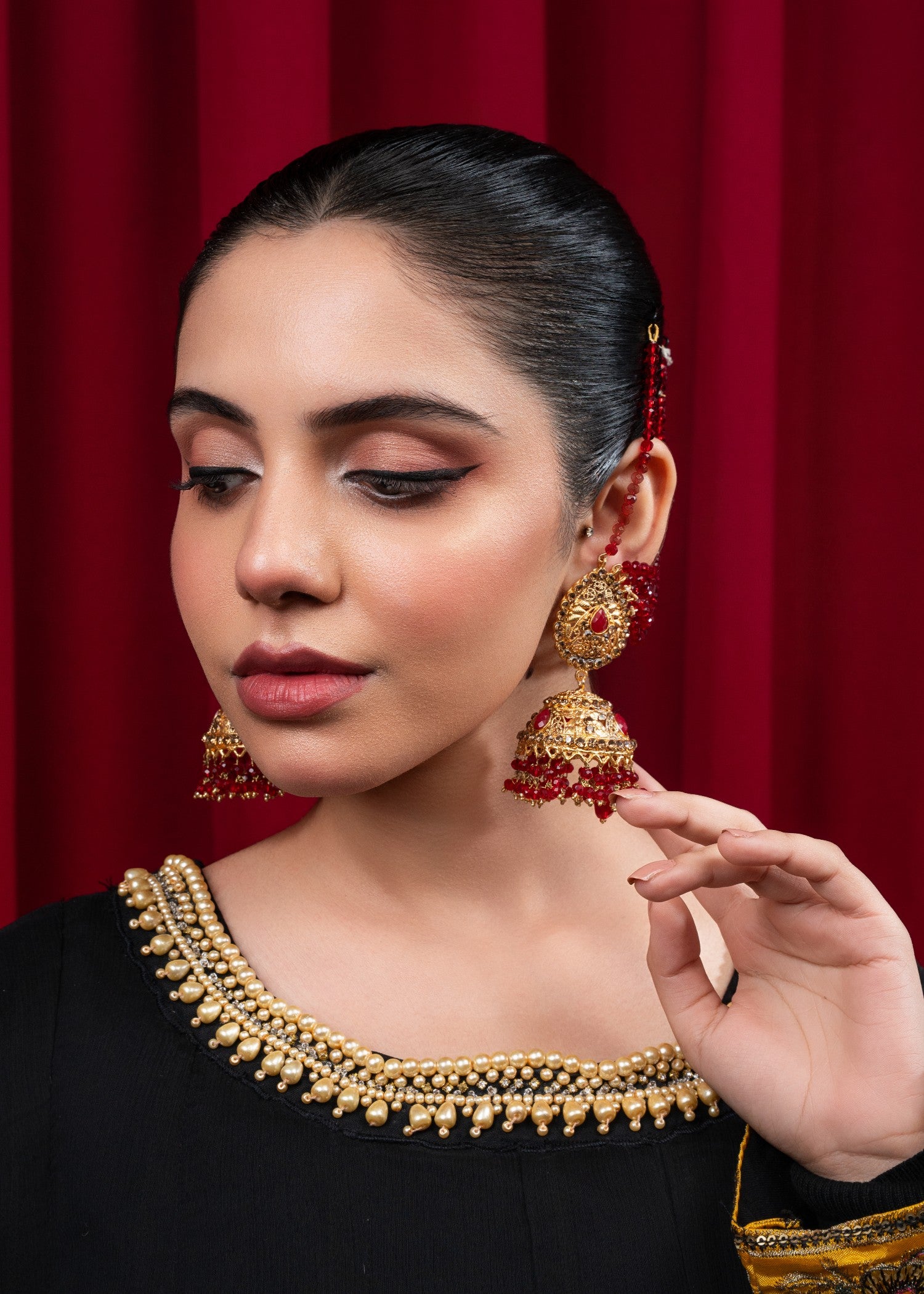 Earrings in Gold, red Color by - Trendy Women Earrings UHH9238