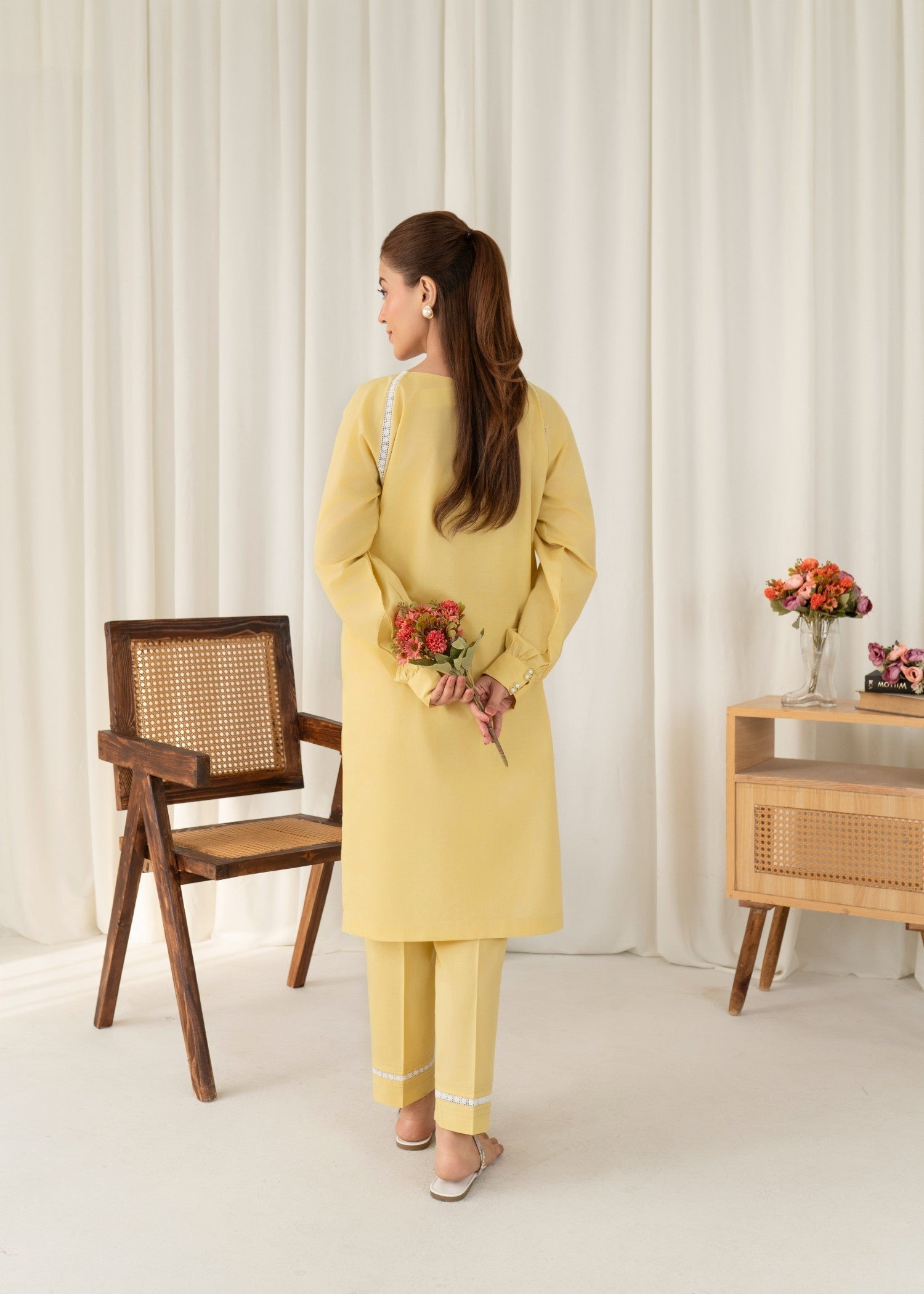 lawn Kurta Set in Lemon