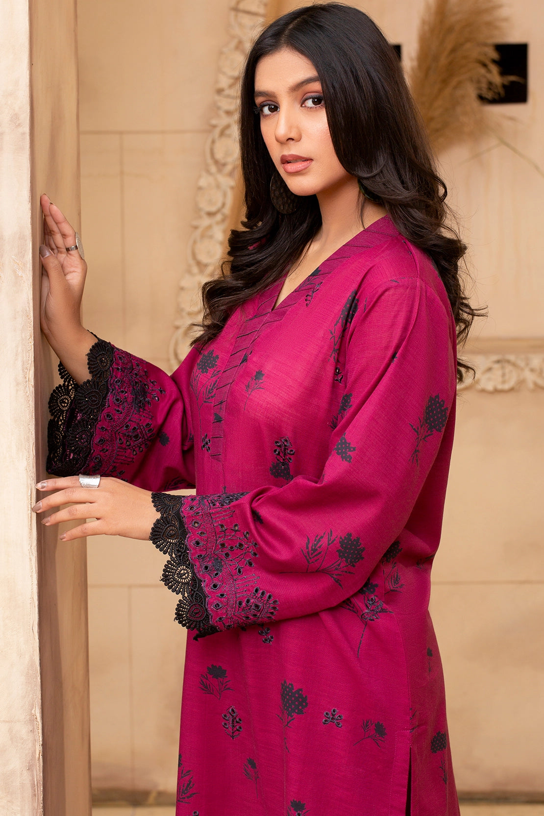 twill khaddar Unstitched in Hot pink