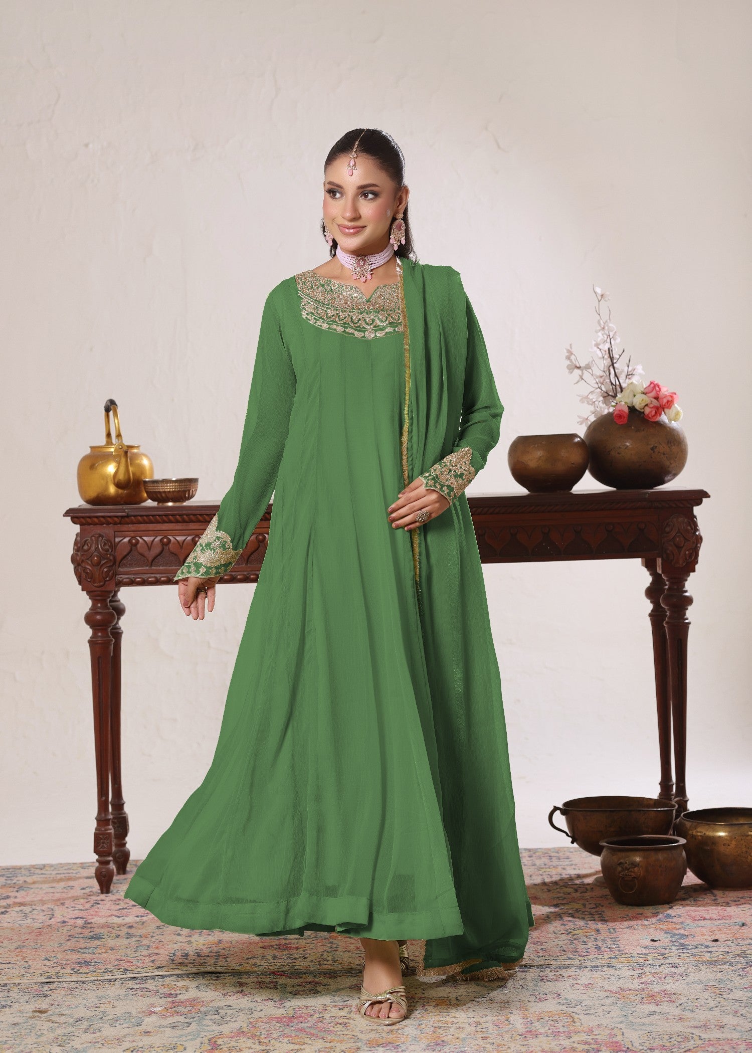 chiffon Pishwas in Green