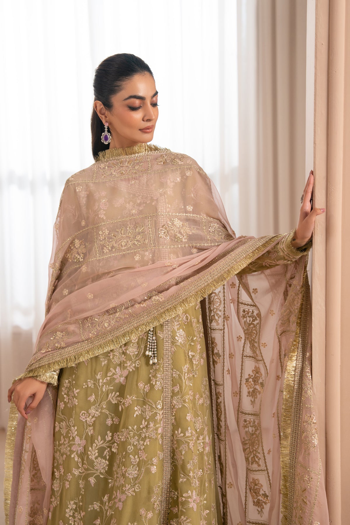 Zaeva Luxury Festive Formals – NIVVI