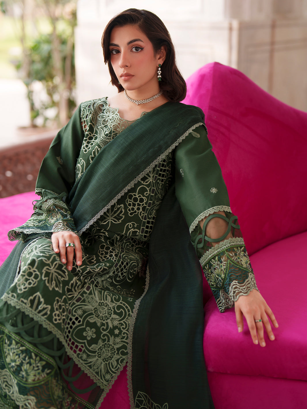 Nilofer Luxury Lawn – NL-09