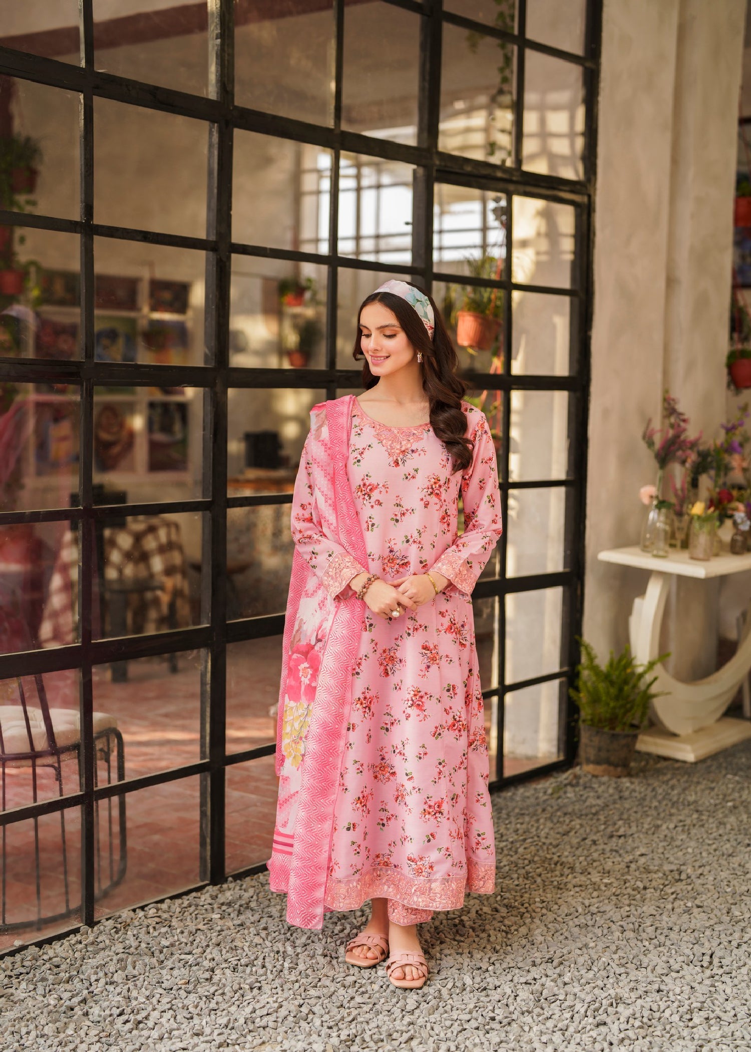 swiss lawn Pishwas in Pink