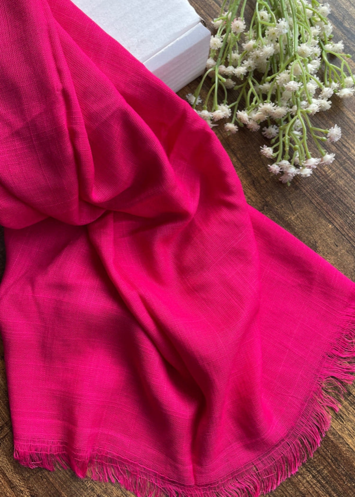 lawn Hijab in Shocking pink