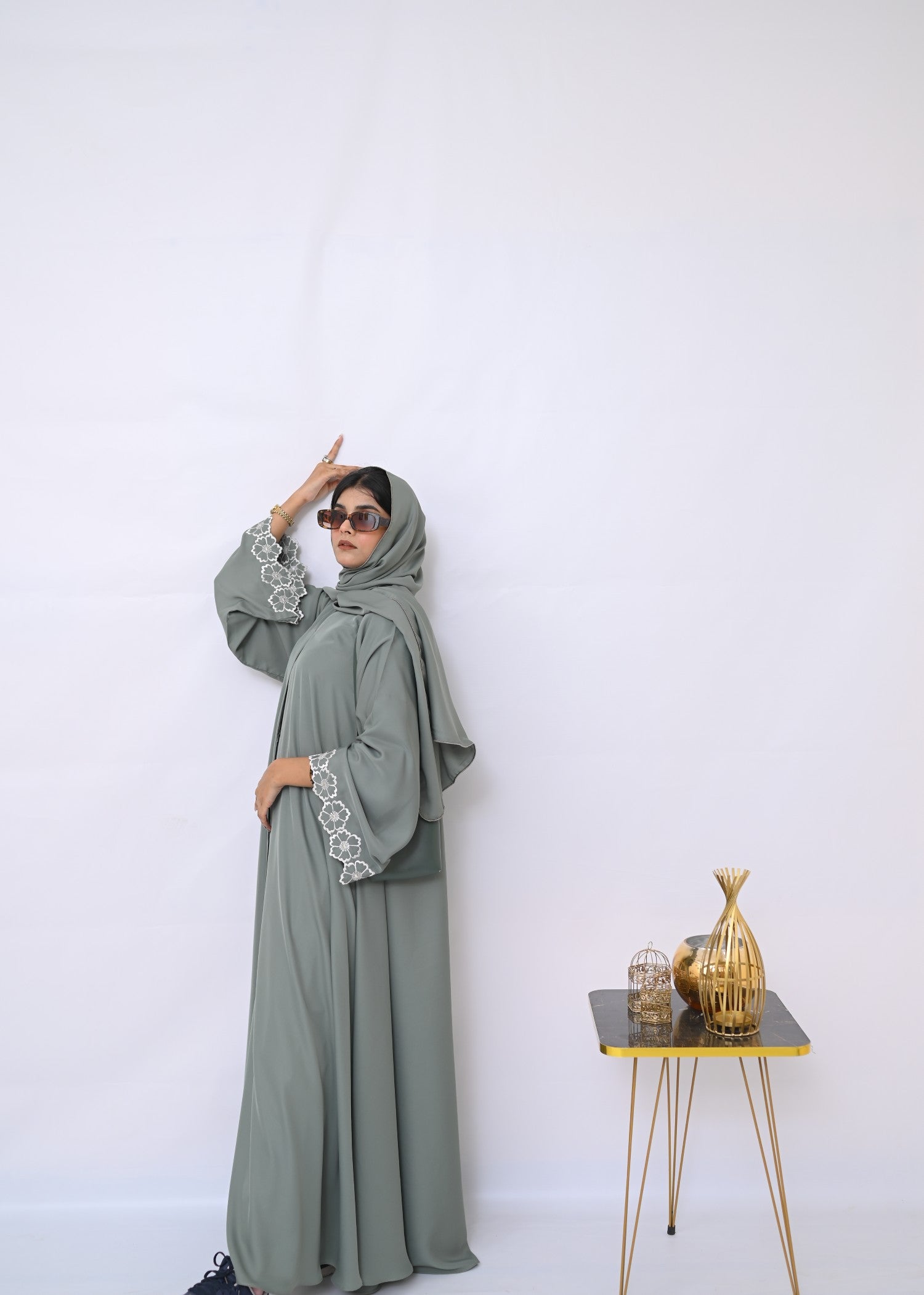 nidha Abaya in Fern green