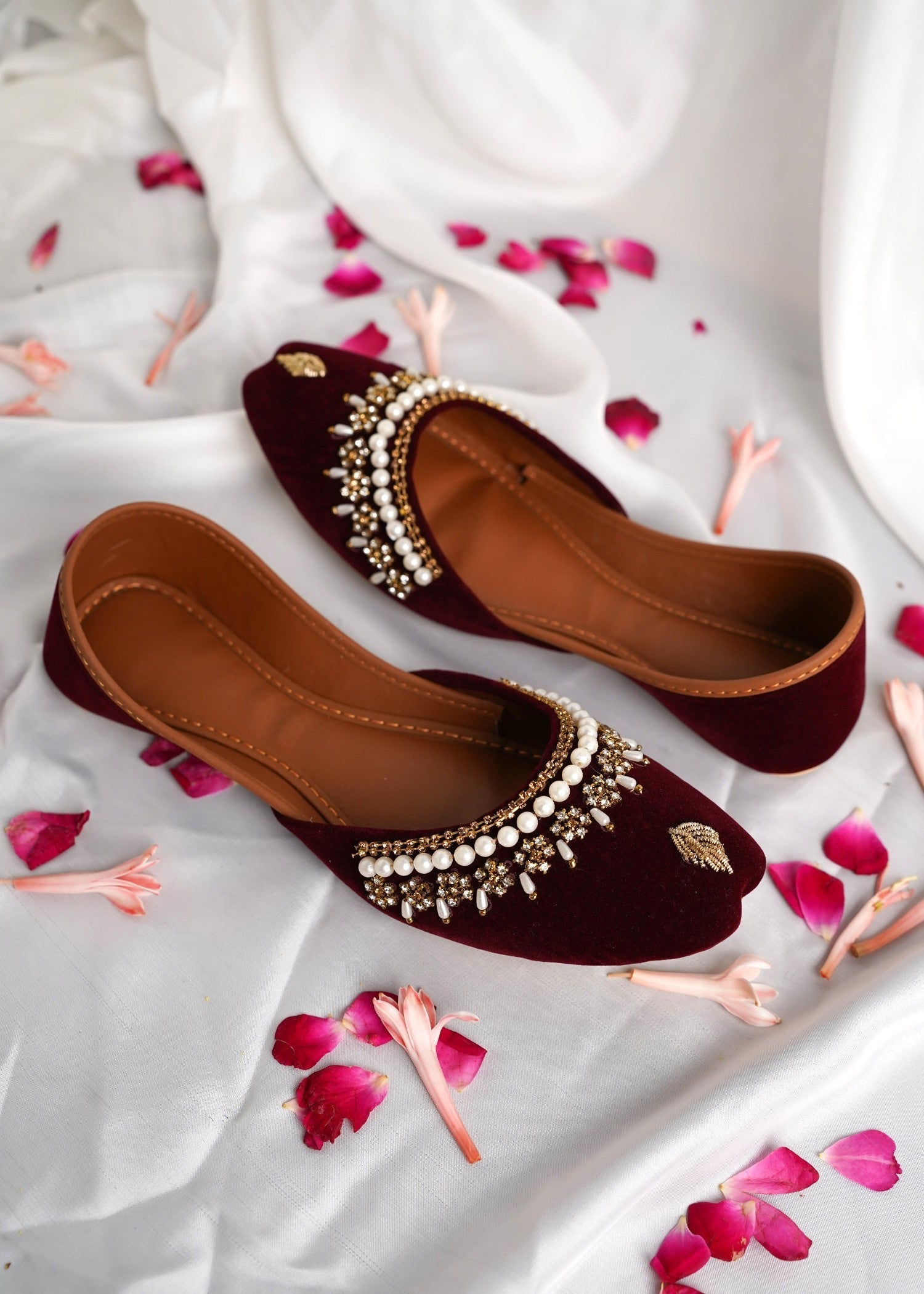 Khussa in Maroon by - High Quality Women Khussa OTM9215