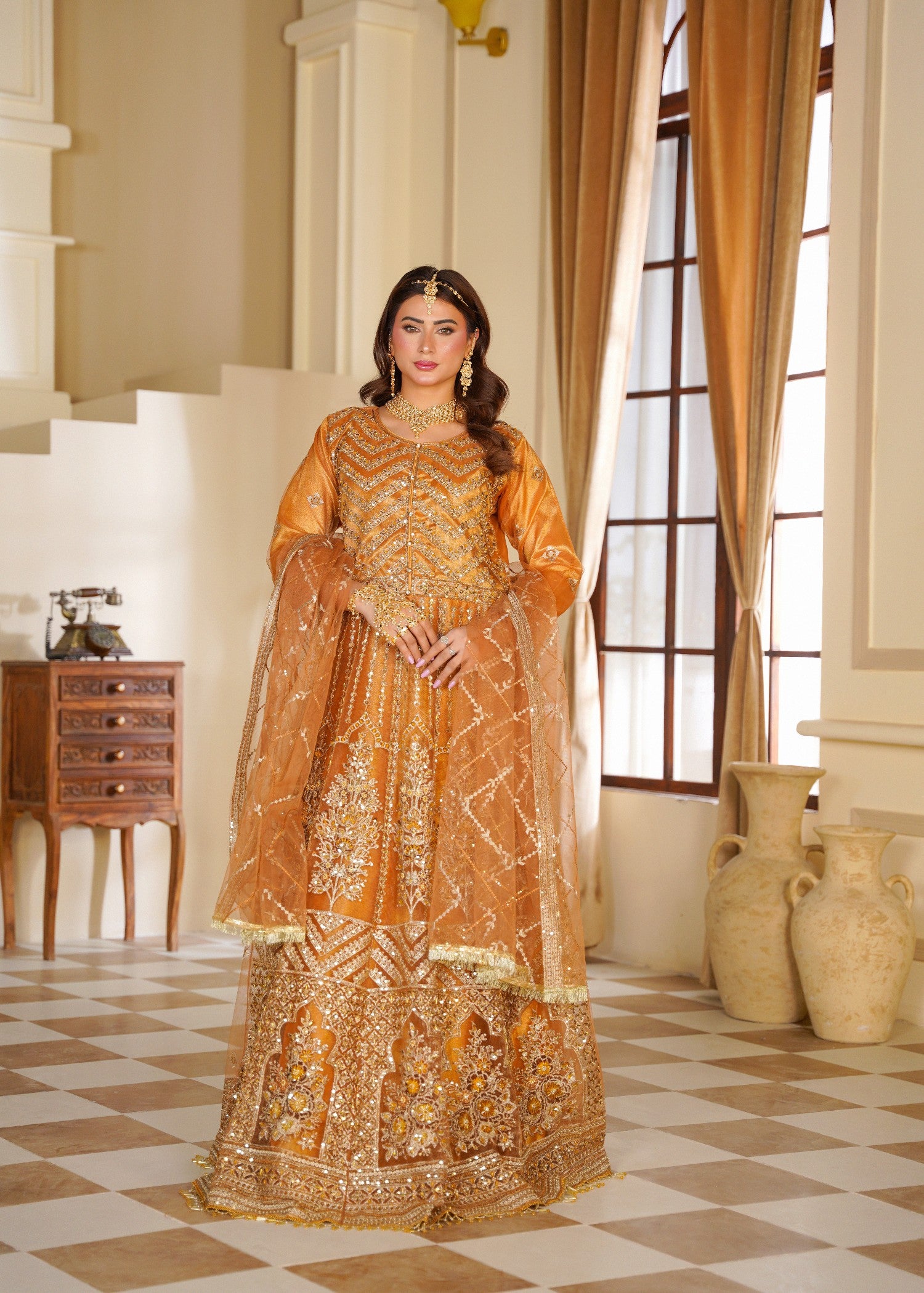 zari net Maxi in Mari gold